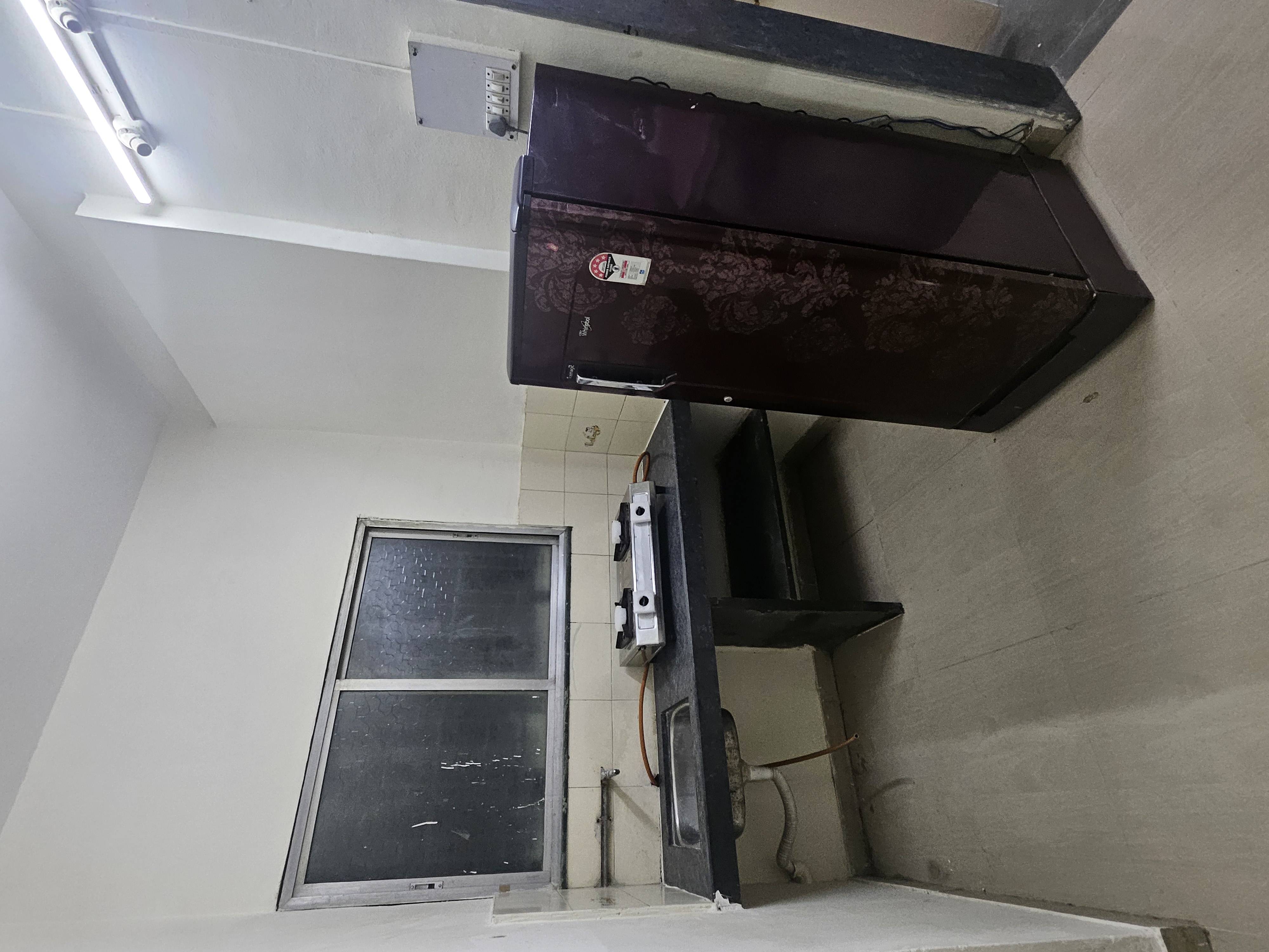 https://findmyroom-property-images-india.s3.ap-south-1.amazonaws.com/aczfe-1710991788205-27403.jpg