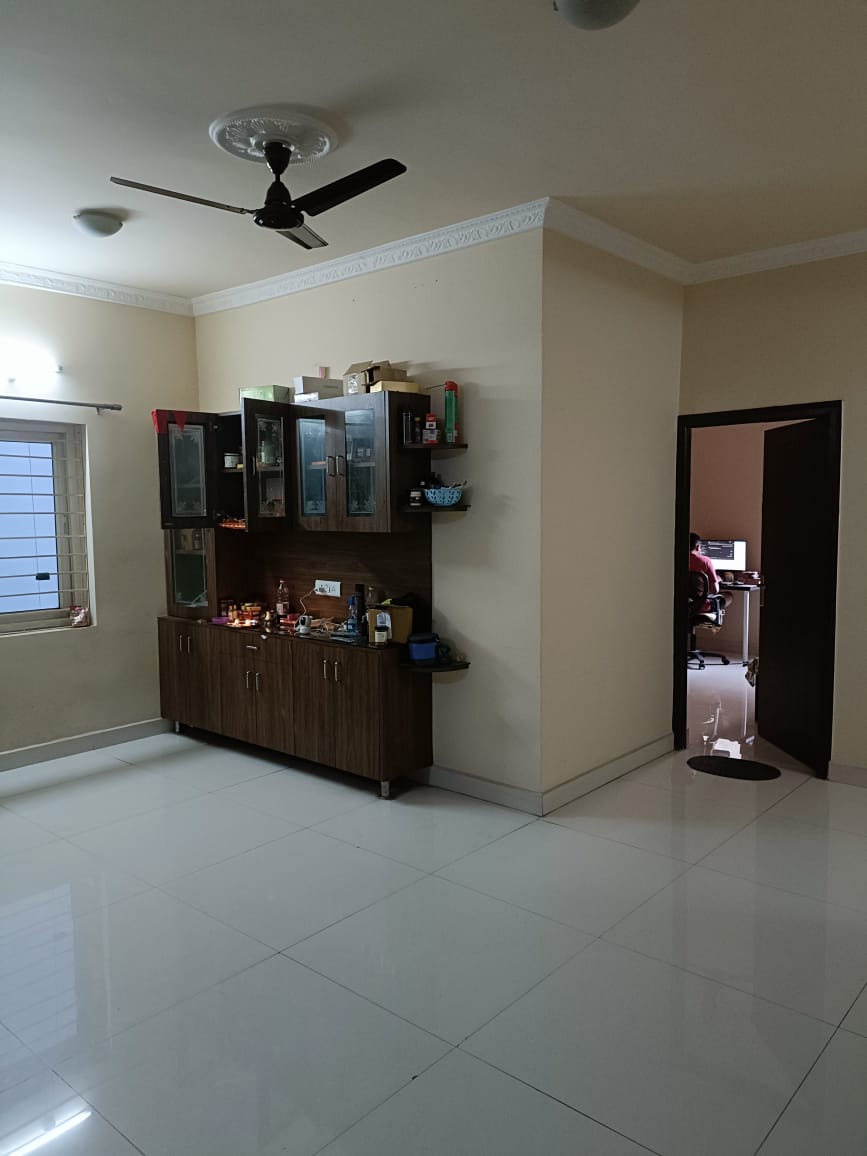 https://findmyroom-property-images-india.s3.ap-south-1.amazonaws.com/adasl-1733121405315-70677.jpg