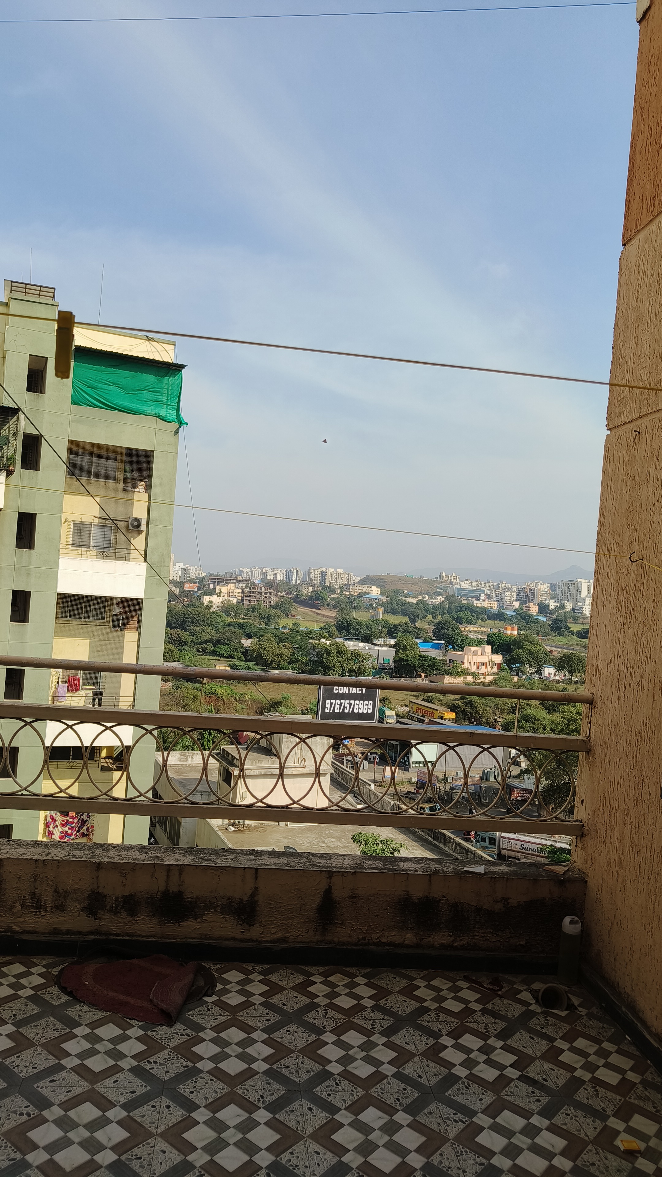 https://findmyroom-property-images-india.s3.ap-south-1.amazonaws.com/afakd-1701801261988-30572.jpeg
