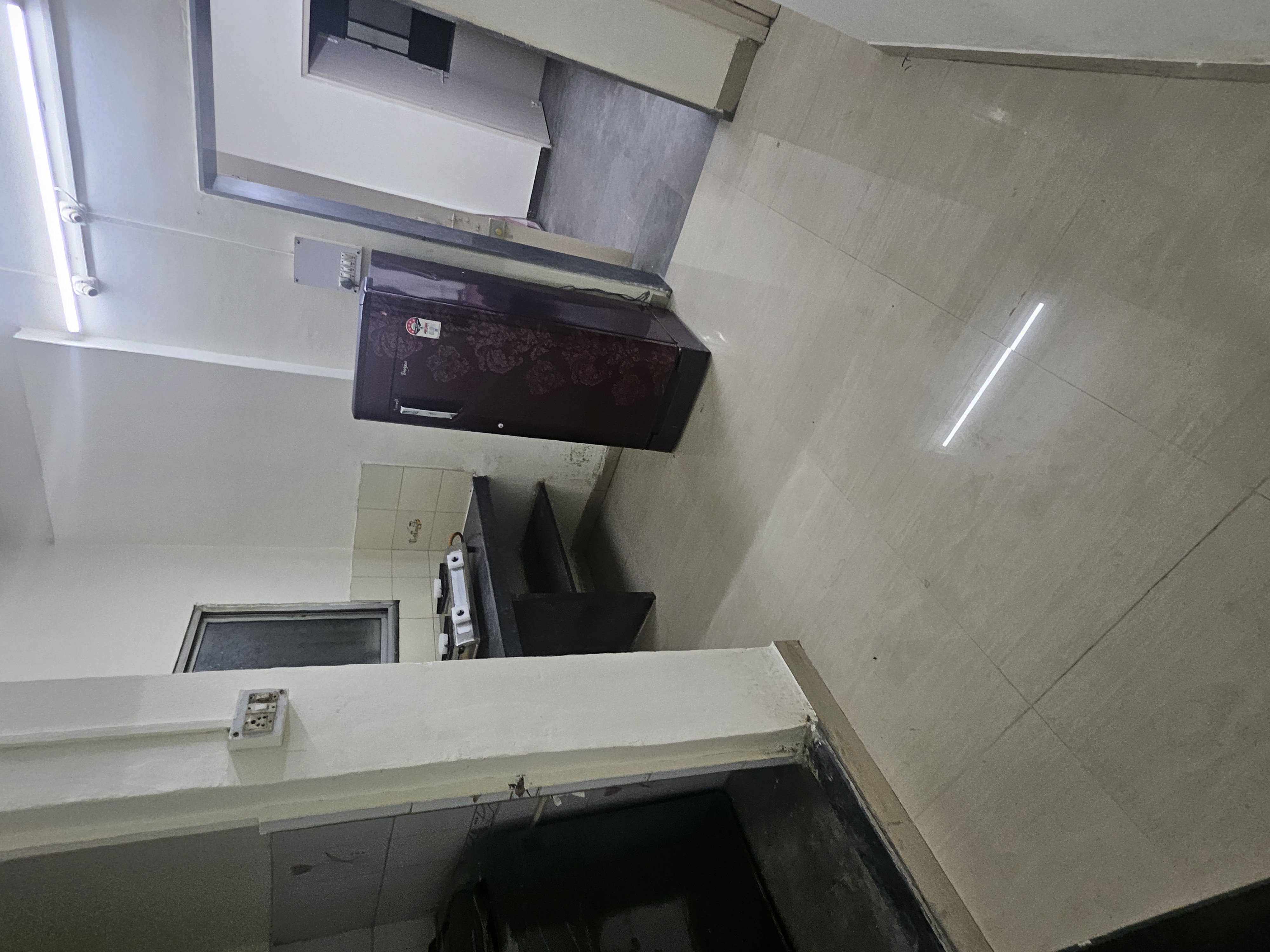 https://findmyroom-property-images-india.s3.ap-south-1.amazonaws.com/ahjrm-1710991788107-45063.jpg