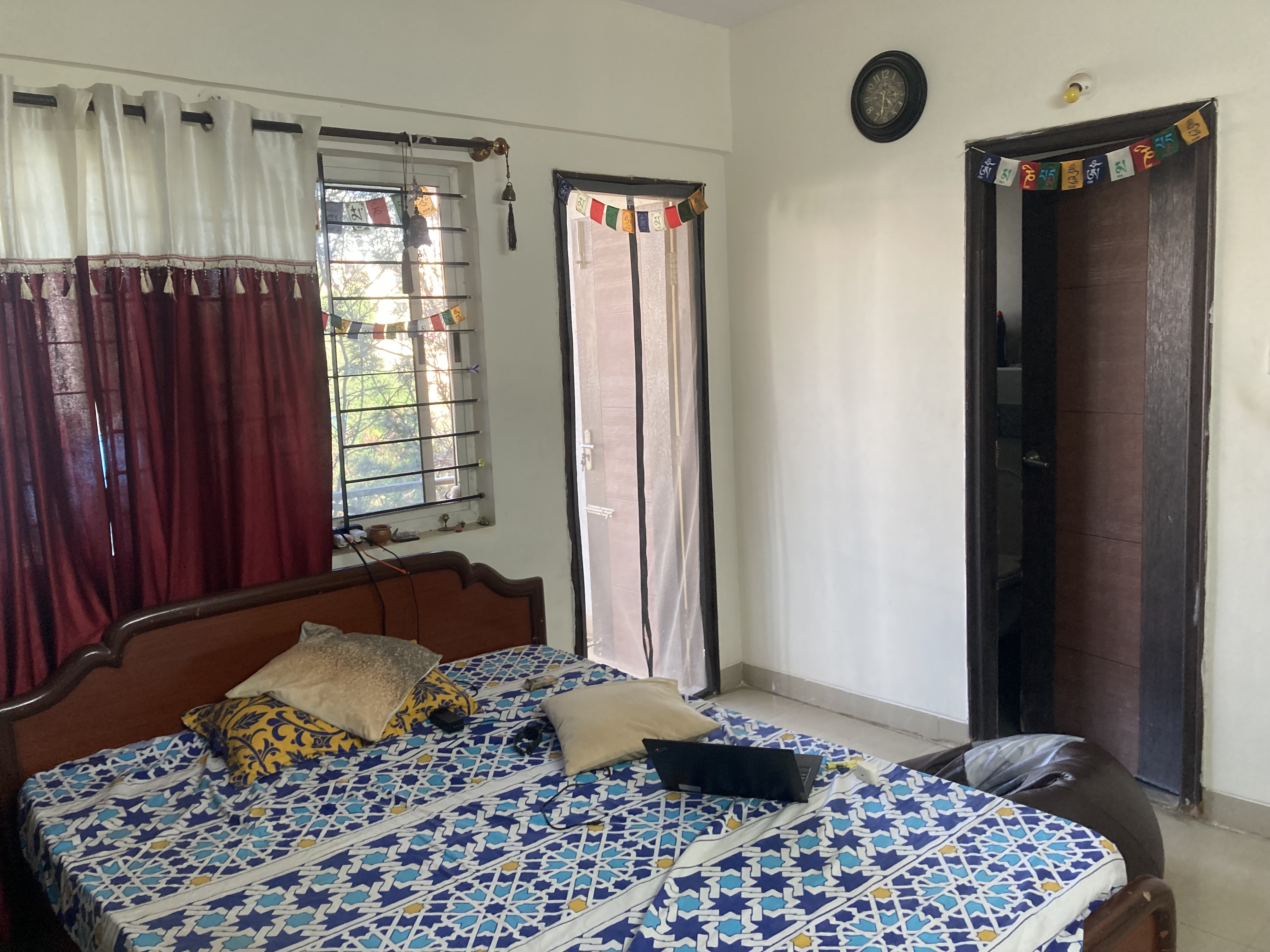 https://findmyroom-property-images-india.s3.ap-south-1.amazonaws.com/aigjx-1742656530570-56201.jpeg