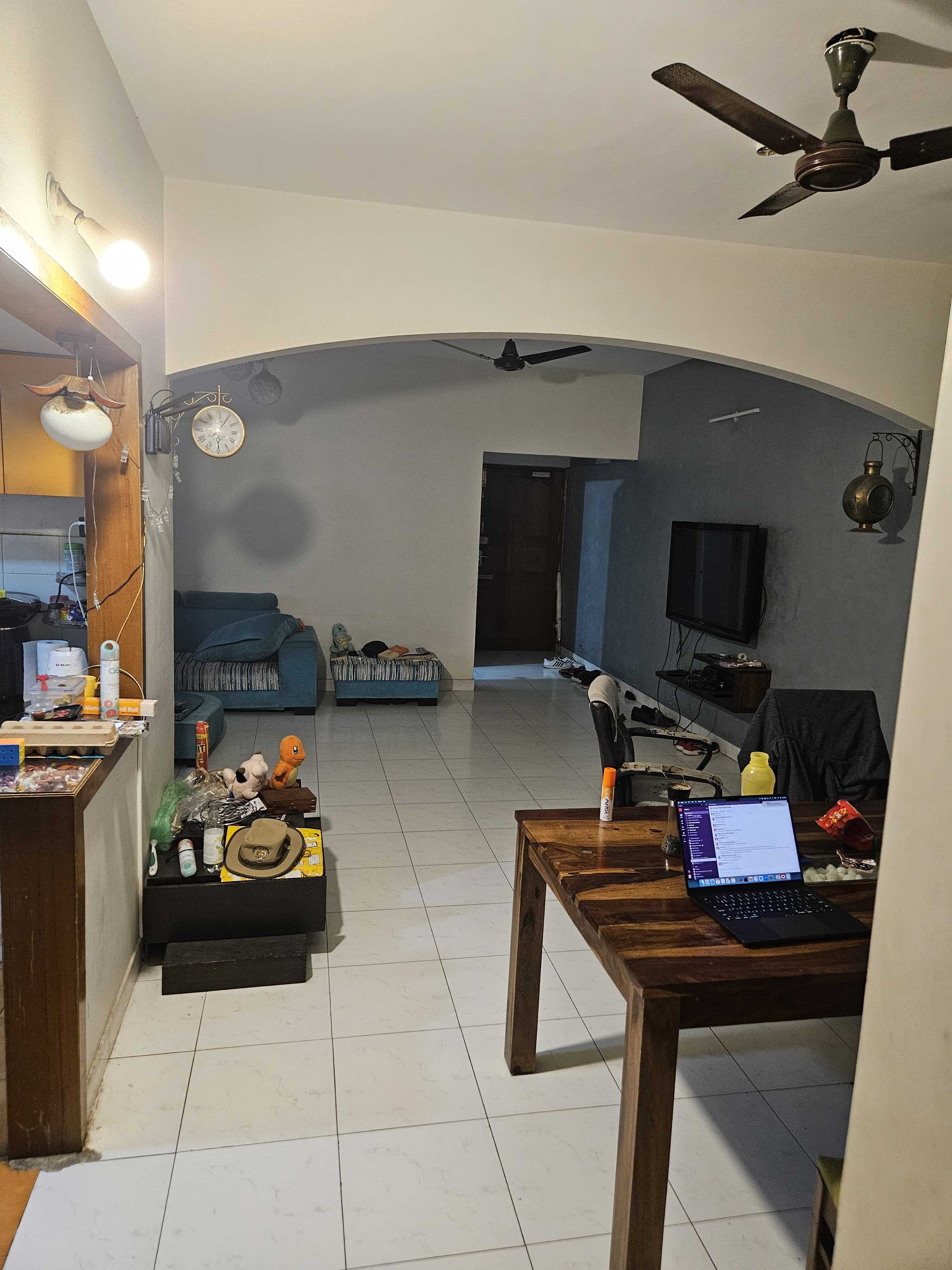 https://findmyroom-property-images-india.s3.ap-south-1.amazonaws.com/akrzy-1748605806283-18720.jpg