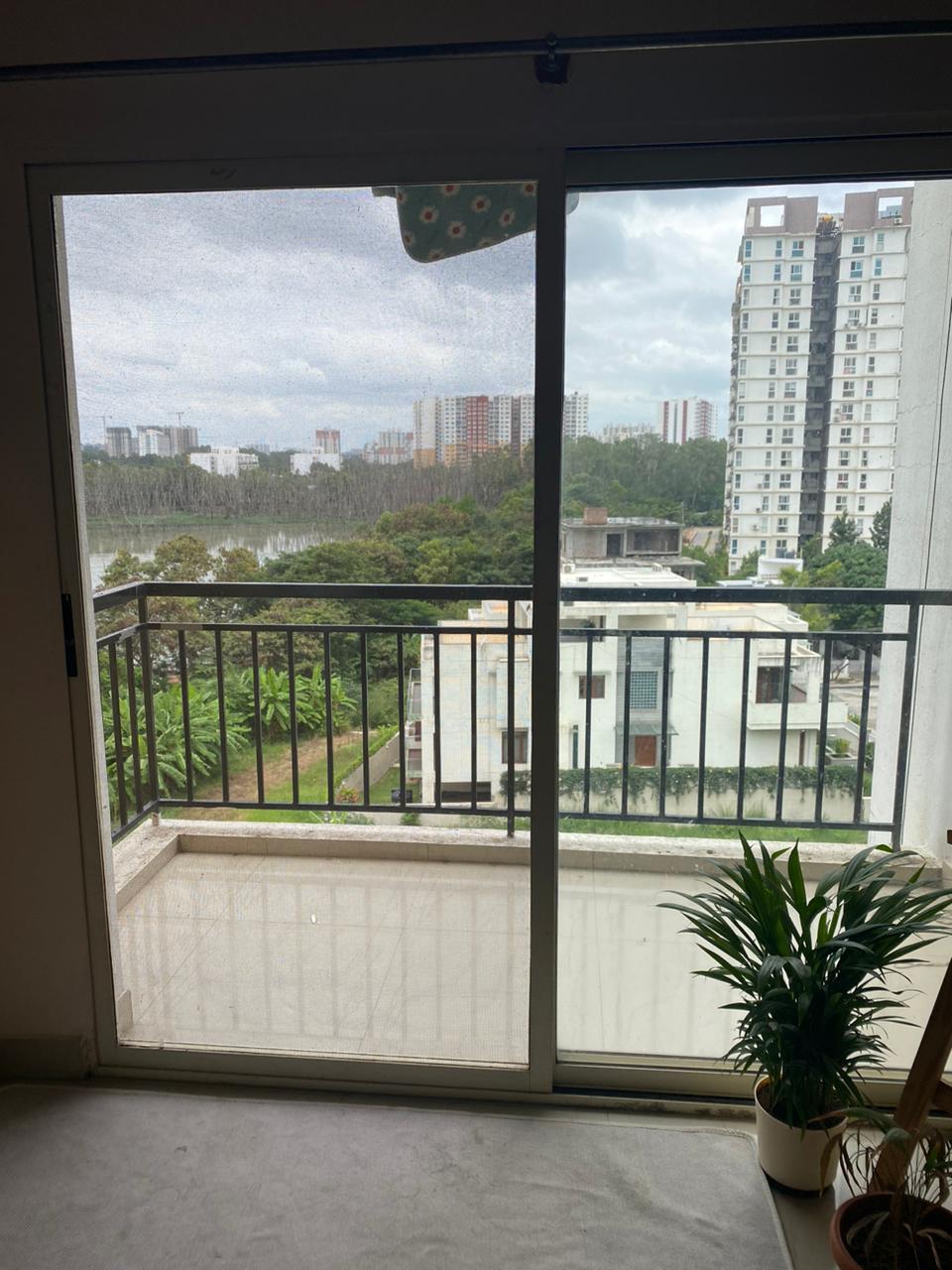 https://findmyroom-property-images-india.s3.ap-south-1.amazonaws.com/akvri-1730826047126-02601.jpeg