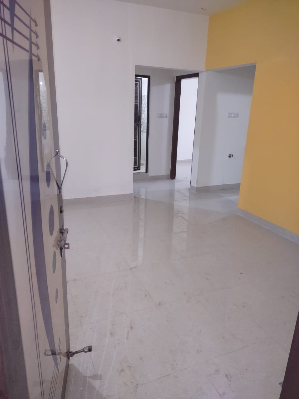 https://findmyroom-property-images-india.s3.ap-south-1.amazonaws.com/ankoy-1759258185228-84451.jpg