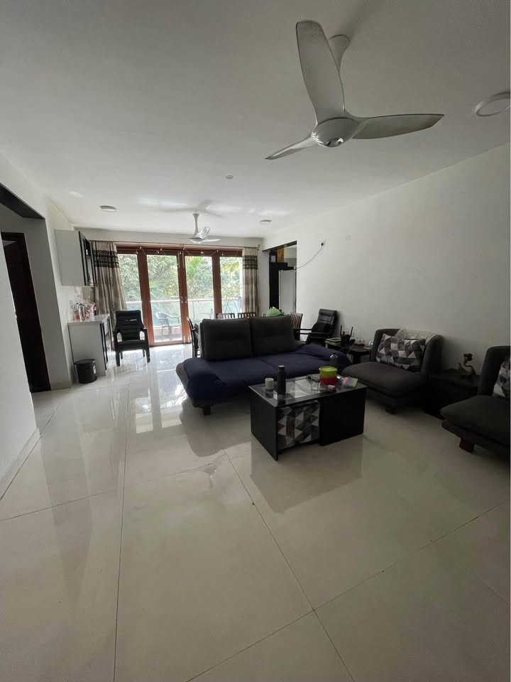 https://findmyroom-property-images-india.s3.ap-south-1.amazonaws.com/aowdk-1740682617432-86330.jpg