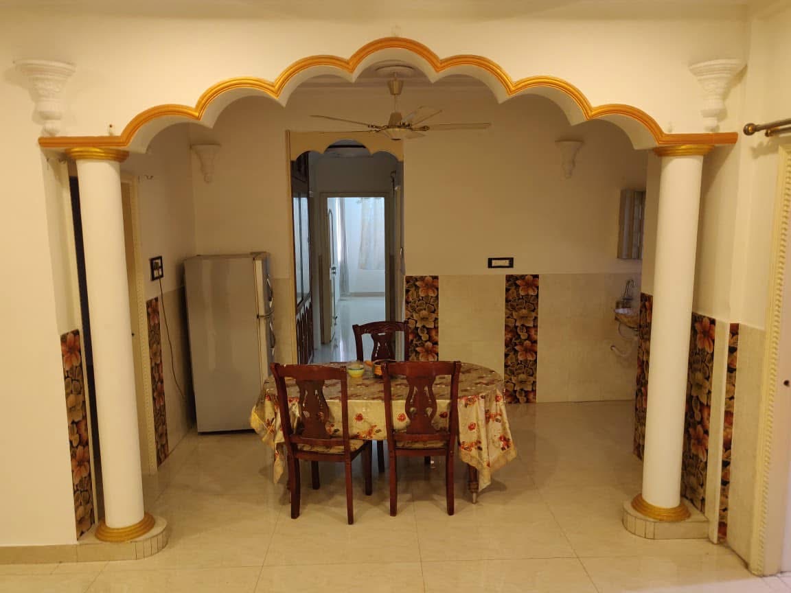 https://findmyroom-property-images-india.s3.ap-south-1.amazonaws.com/aqybf-1741695358572-20307.jpeg