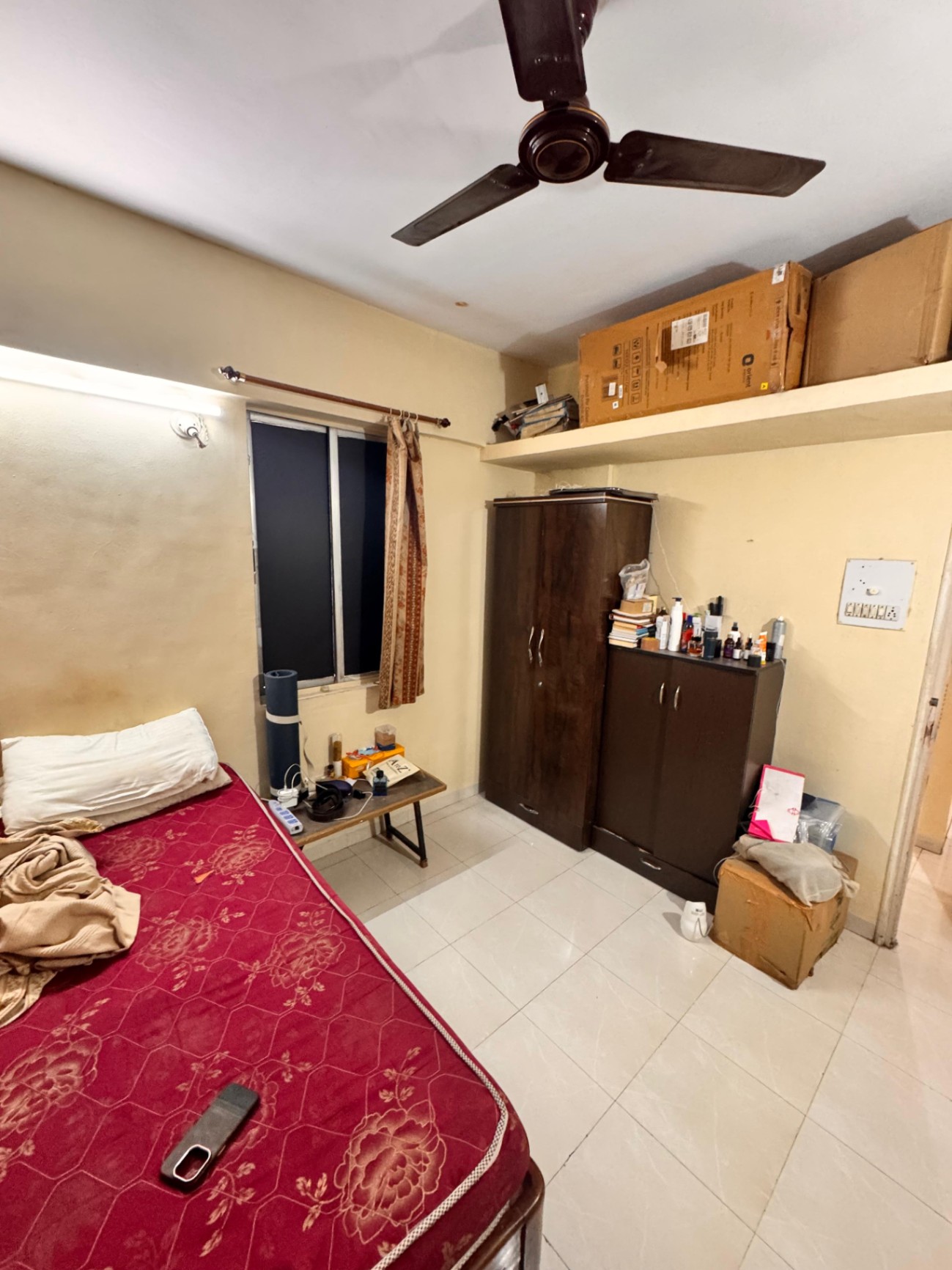 https://findmyroom-property-images-india.s3.ap-south-1.amazonaws.com/batjy-1761743275294-21234