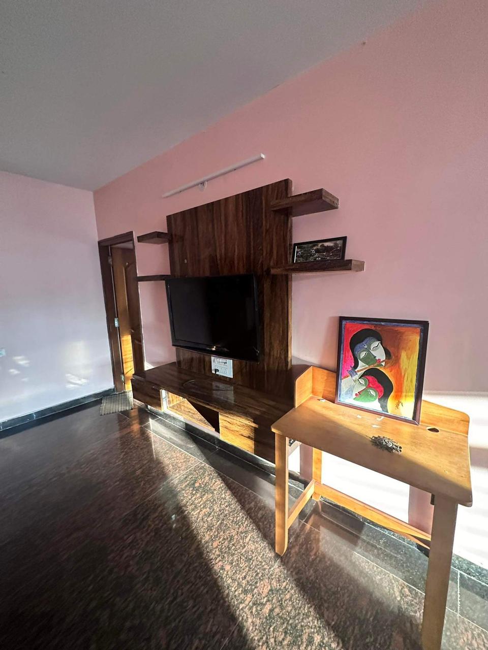 https://findmyroom-property-images-india.s3.ap-south-1.amazonaws.com/bhuen-1709038451120-70118.jpg
