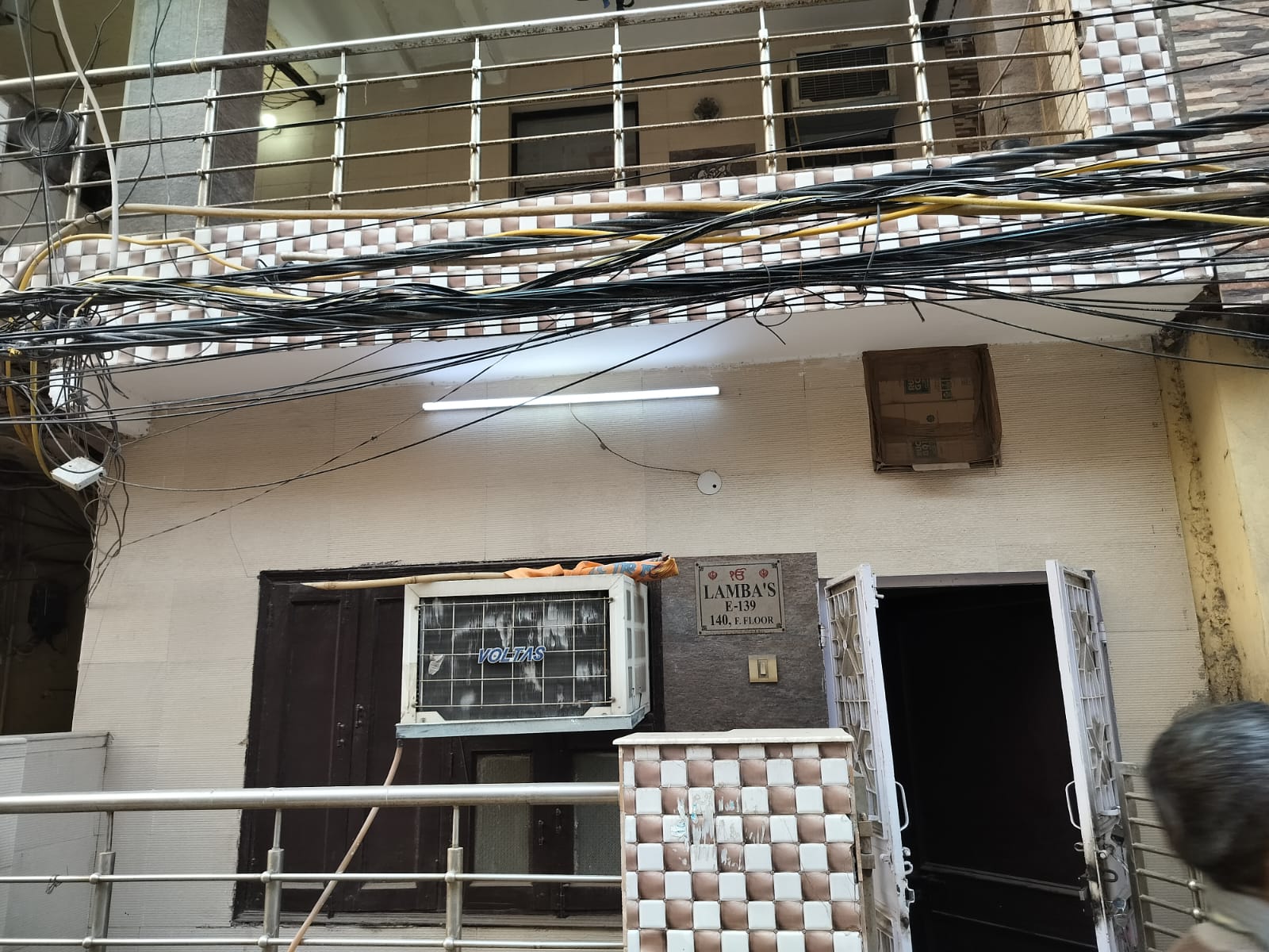 https://findmyroom-property-images-india.s3.ap-south-1.amazonaws.com/bjktm-1736940397314-33636.jpg
