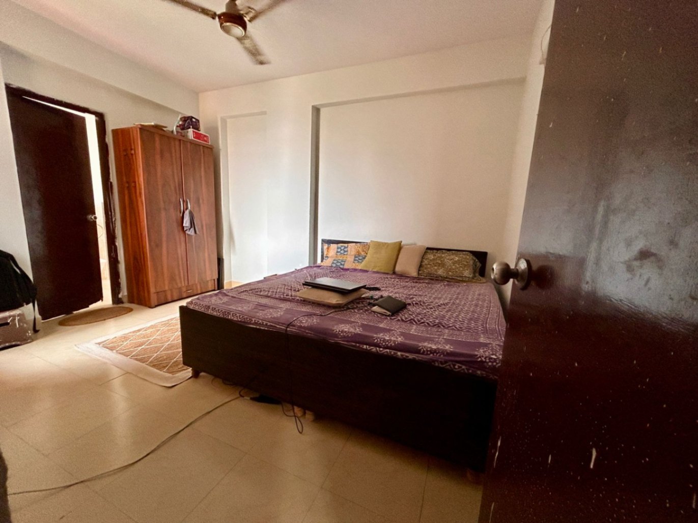 https://findmyroom-property-images-india.s3.ap-south-1.amazonaws.com/bmcdl-1763664942896-23252