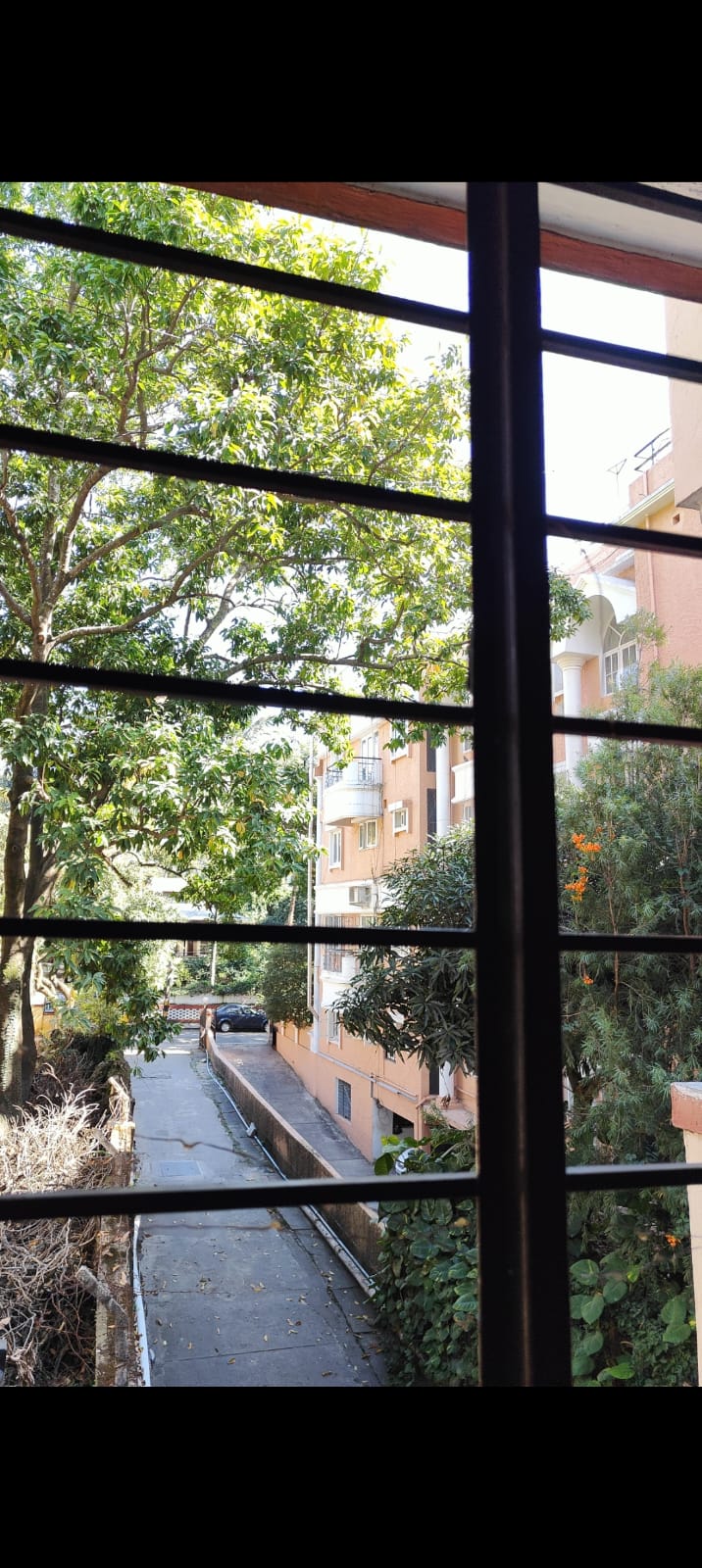 https://findmyroom-property-images-india.s3.ap-south-1.amazonaws.com/bmnee-1673774426335-46824.jpeg