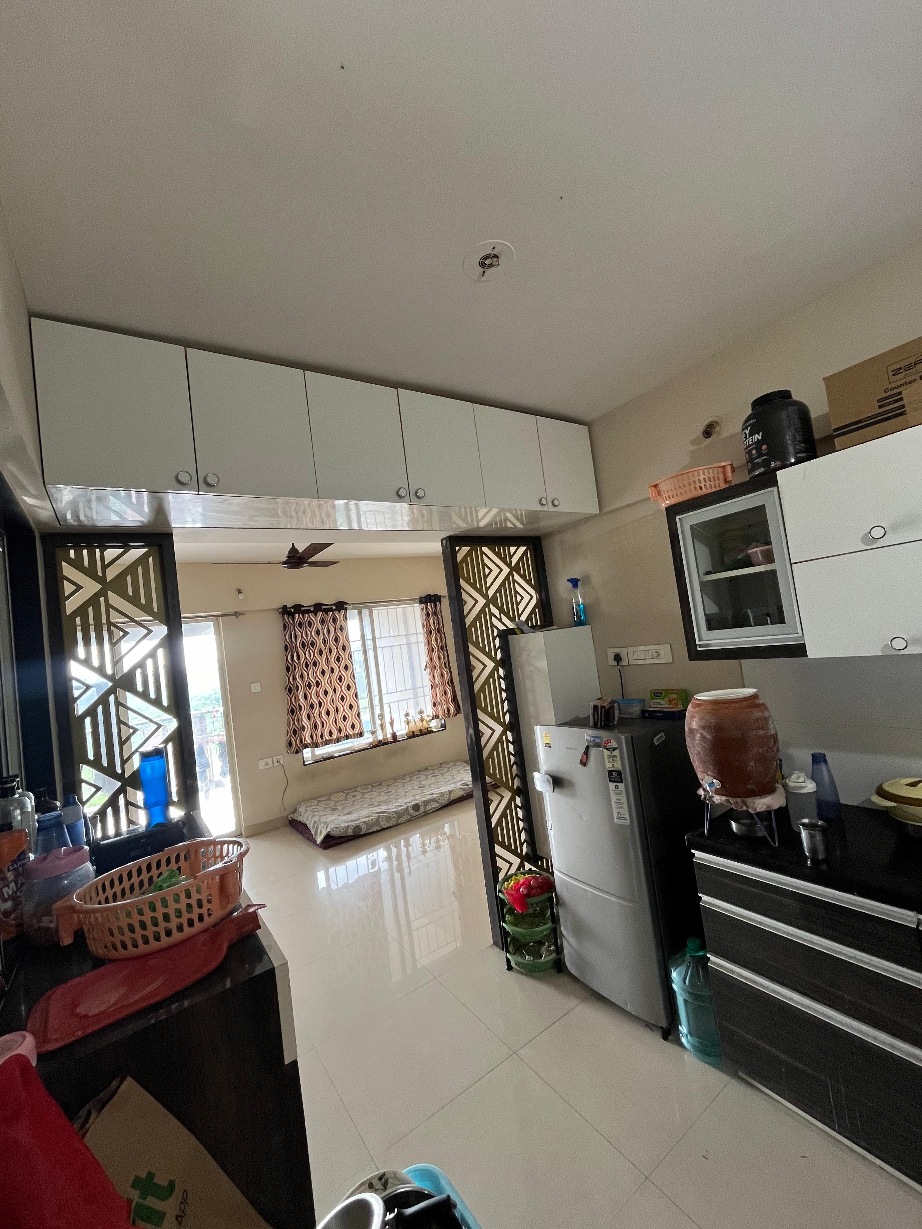 https://findmyroom-property-images-india.s3.ap-south-1.amazonaws.com/bmzkj-1748317685018-37402.jpg