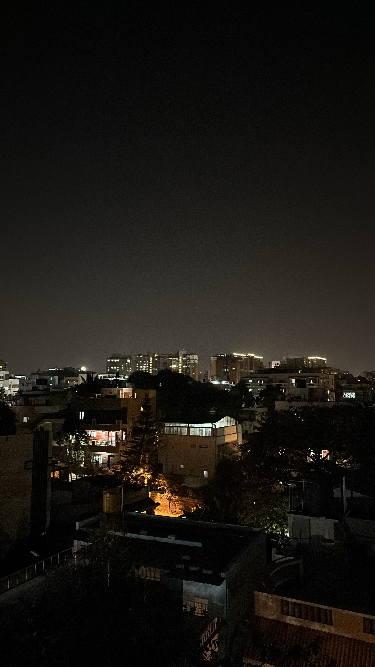 https://findmyroom-property-images-india.s3.ap-south-1.amazonaws.com/bpplh-1708069210305-50787.jpeg