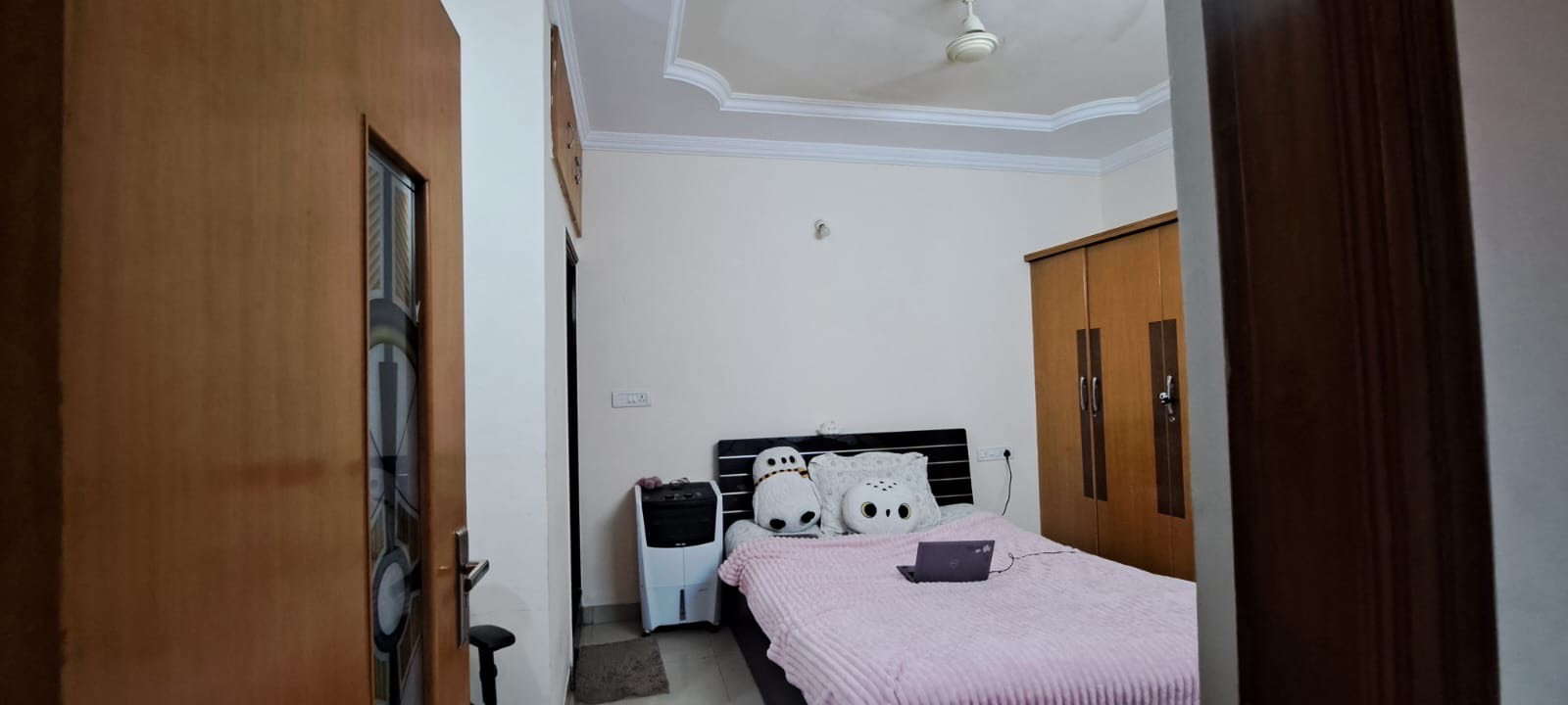https://findmyroom-property-images-india.s3.ap-south-1.amazonaws.com/bshjl-1767892087612-43224