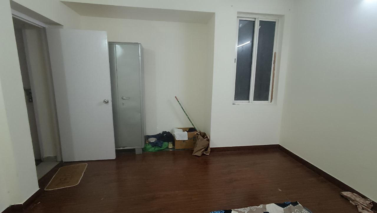 https://findmyroom-property-images-india.s3.ap-south-1.amazonaws.com/bsufo-1729239142944-47744.jpg