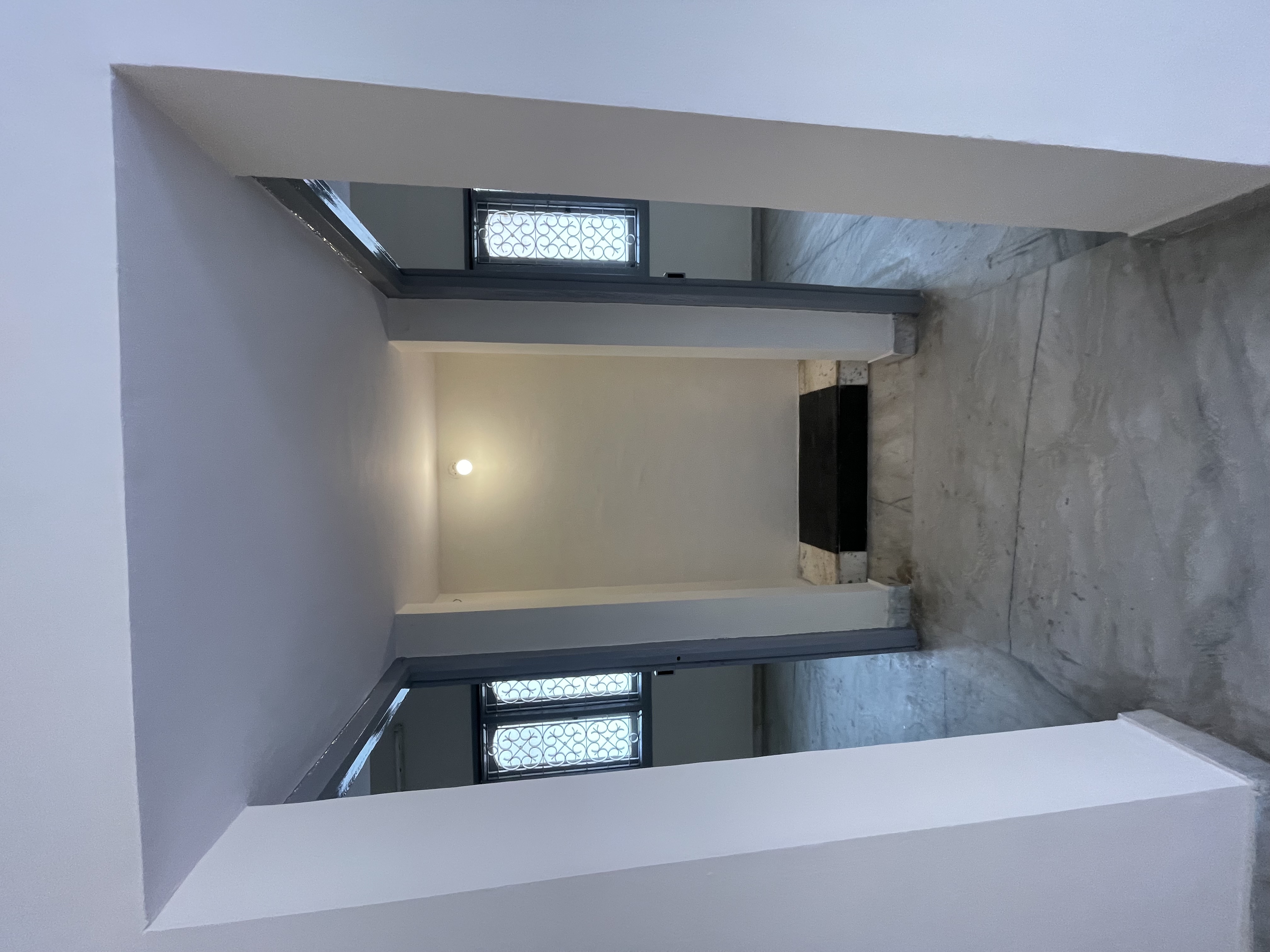 https://findmyroom-property-images-india.s3.ap-south-1.amazonaws.com/butls-1757746023397-25122.jpeg