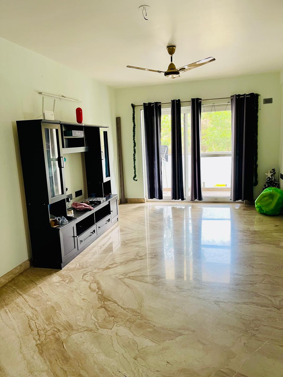 https://findmyroom-property-images-india.s3.ap-south-1.amazonaws.com/bwajn-1720940235824-13765.jpeg