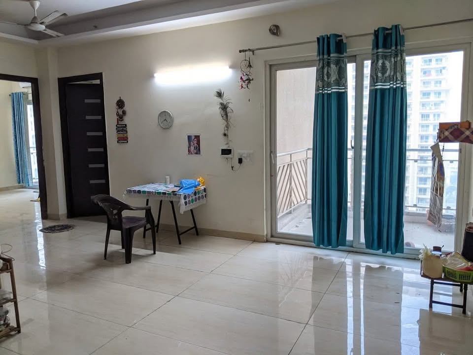 https://findmyroom-property-images-india.s3.ap-south-1.amazonaws.com/bzzip-1767013252919-58326
