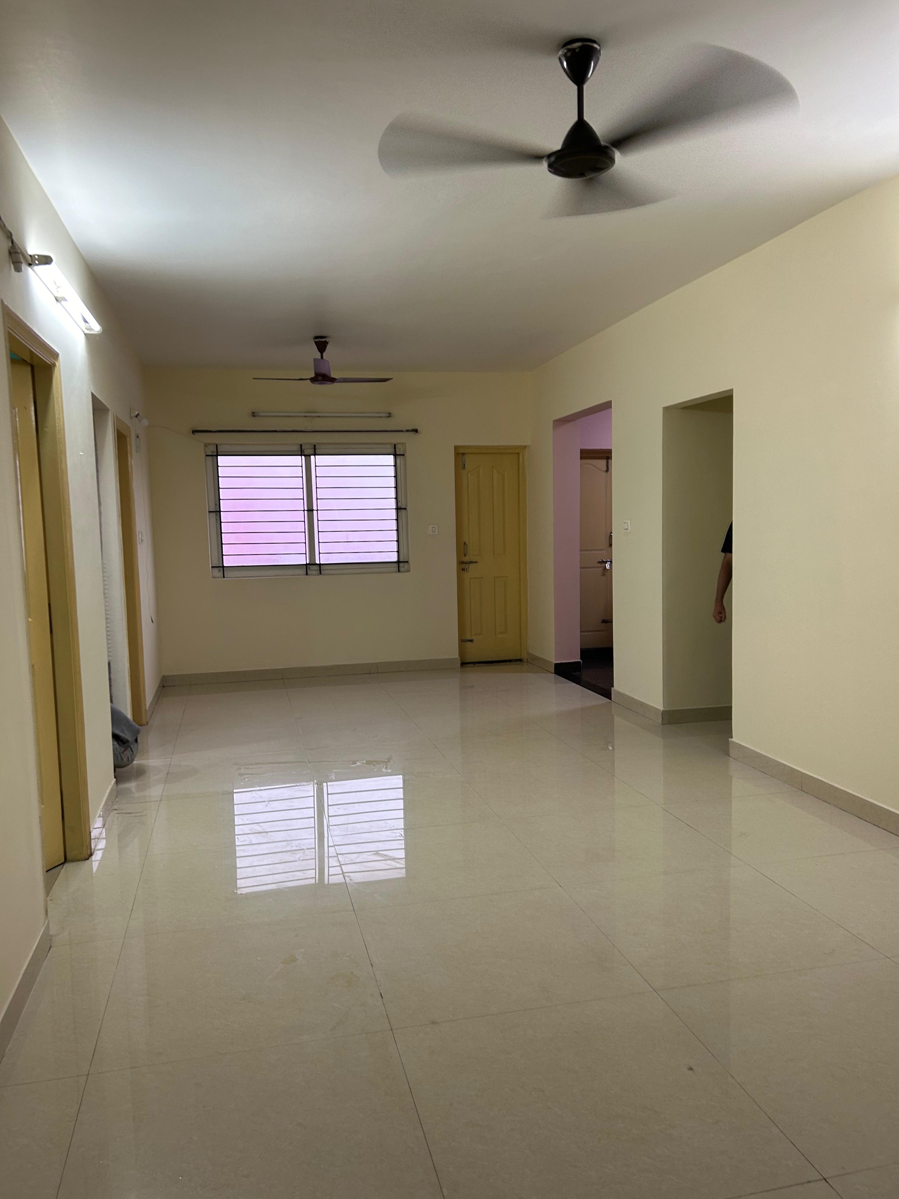 https://findmyroom-property-images-india.s3.ap-south-1.amazonaws.com/cbkvd-1723065977341-08678.jpeg