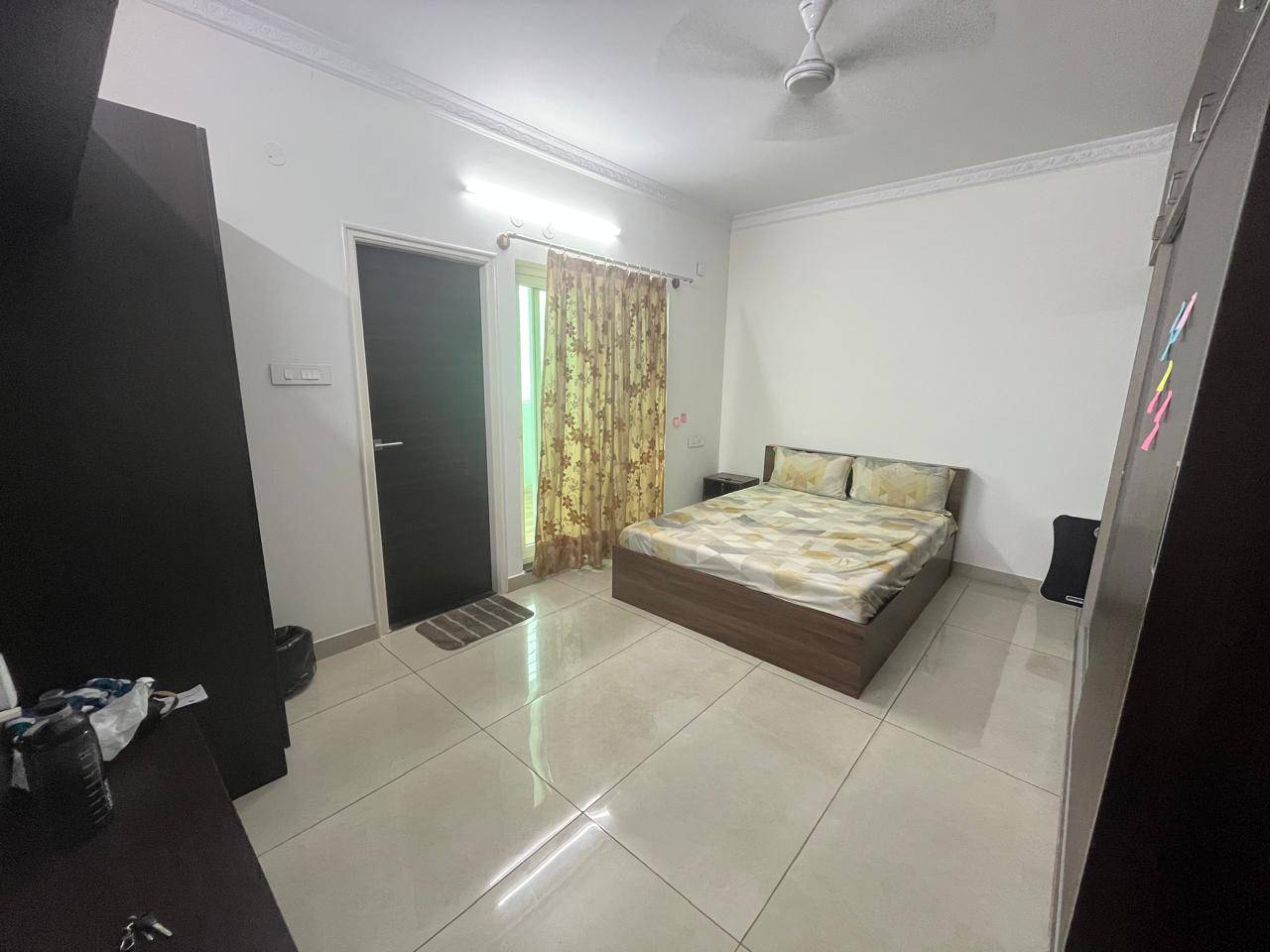 https://findmyroom-property-images-india.s3.ap-south-1.amazonaws.com/ccxxp-1767960939514-24546