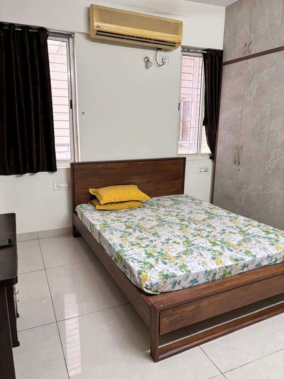 https://findmyroom-property-images-india.s3.ap-south-1.amazonaws.com/cdtco-1760114511239-43785