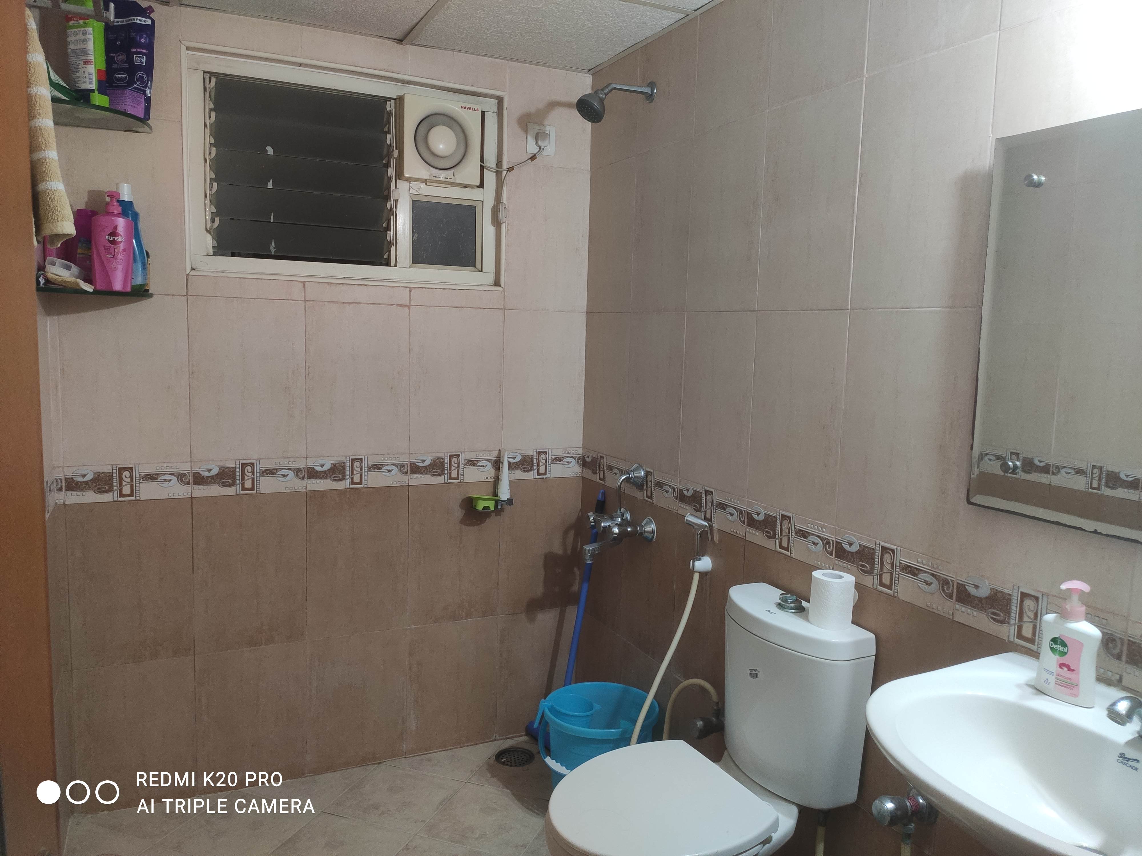 https://findmyroom-property-images-india.s3.ap-south-1.amazonaws.com/chprh-1710512042677-28308.jpg