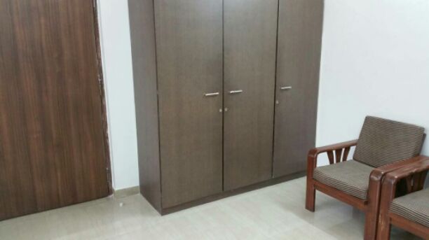 https://findmyroom-property-images-india.s3.ap-south-1.amazonaws.com/cjgjf-1758019368688-10827.jpg