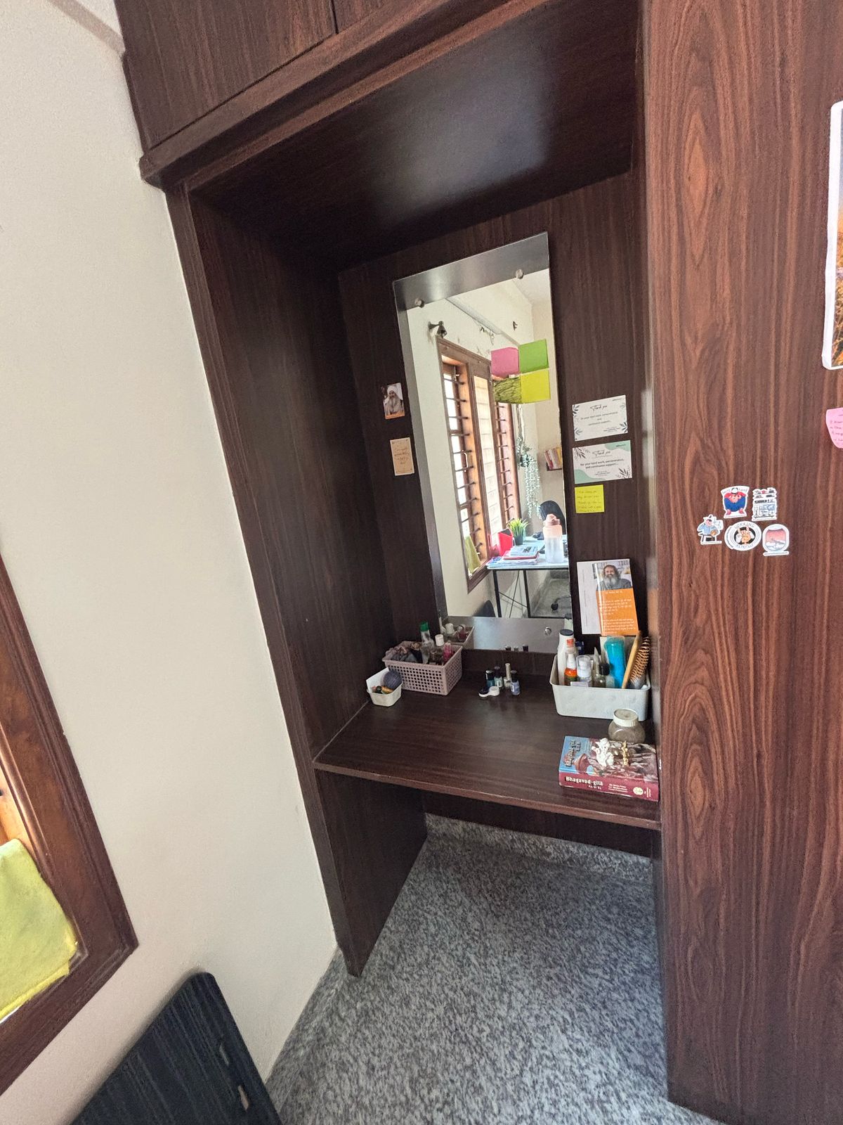 https://findmyroom-property-images-india.s3.ap-south-1.amazonaws.com/clbnc-1742868481652-86081.jpeg