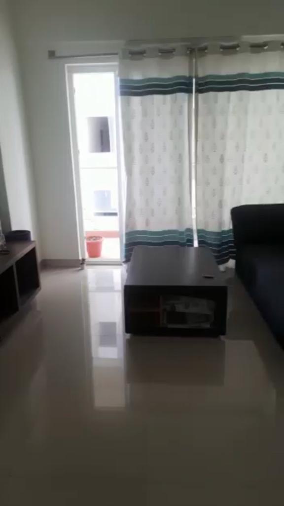 https://findmyroom-property-images-india.s3.ap-south-1.amazonaws.com/cnnaf-1685105969775-53310.jpg