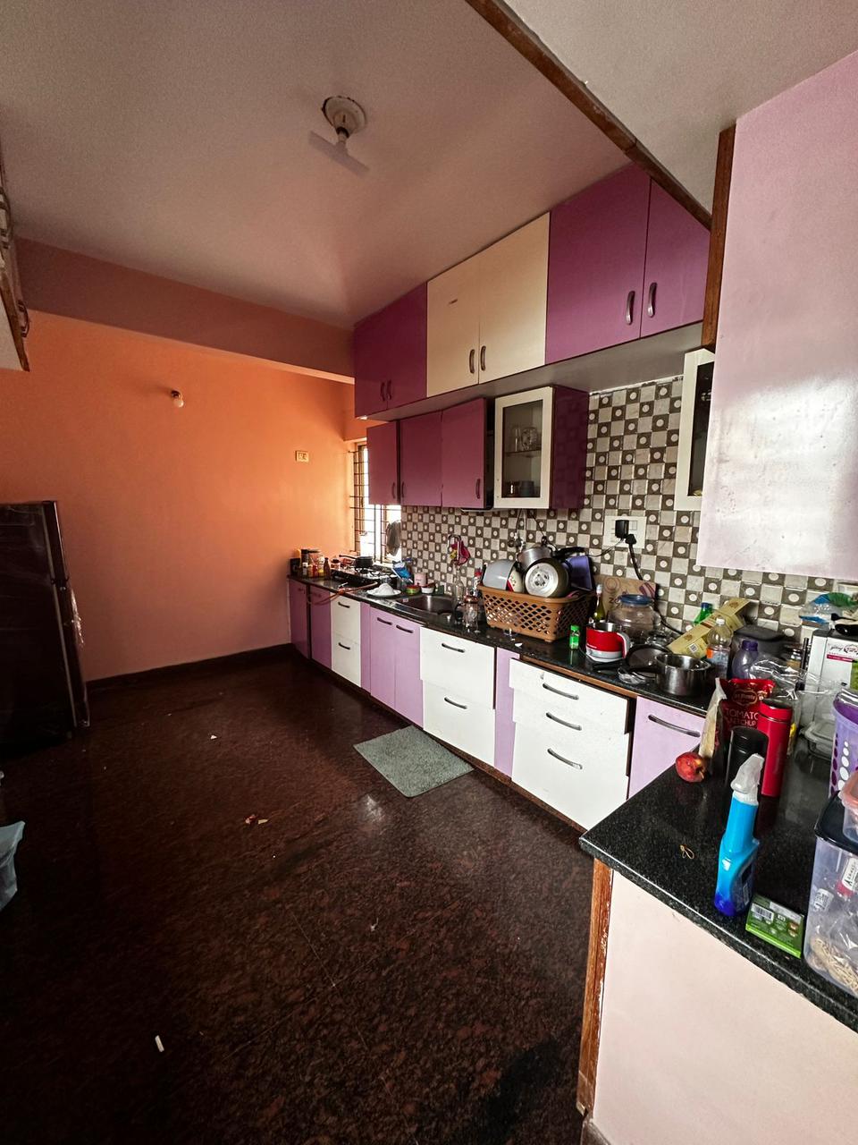 https://findmyroom-property-images-india.s3.ap-south-1.amazonaws.com/cqrxh-1709038451110-56306.jpg