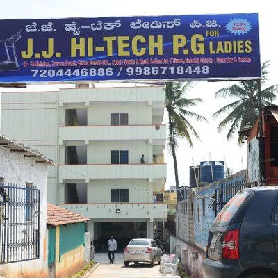 https://findmyroom-property-images-india.s3.ap-south-1.amazonaws.com/cuphj-1662434381957-14258.jpeg