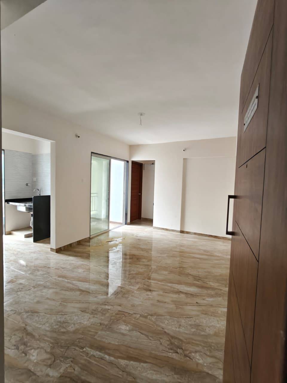 https://findmyroom-property-images-india.s3.ap-south-1.amazonaws.com/cvhfz-1759836394292-52840
