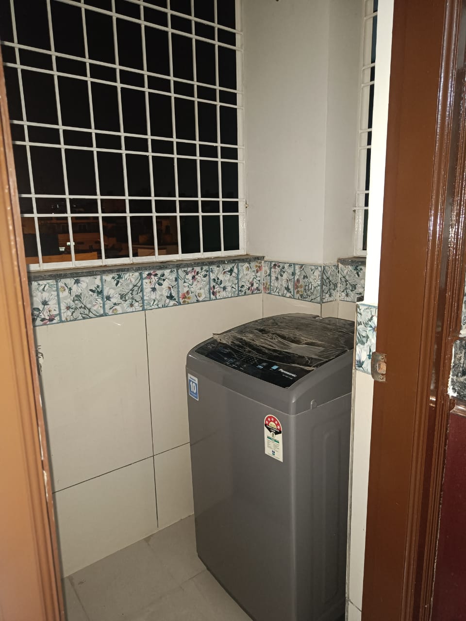 https://findmyroom-property-images-india.s3.ap-south-1.amazonaws.com/dbntp-1689792415887-34153.jpeg