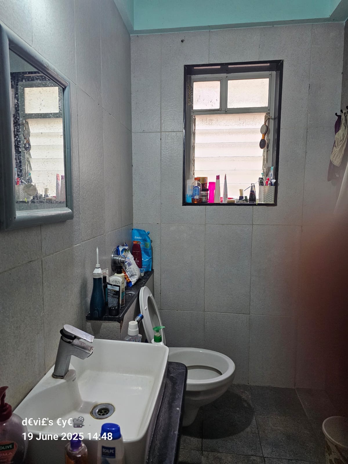 https://findmyroom-property-images-india.s3.ap-south-1.amazonaws.com/dcuaj-1753623040967-53737.jpeg