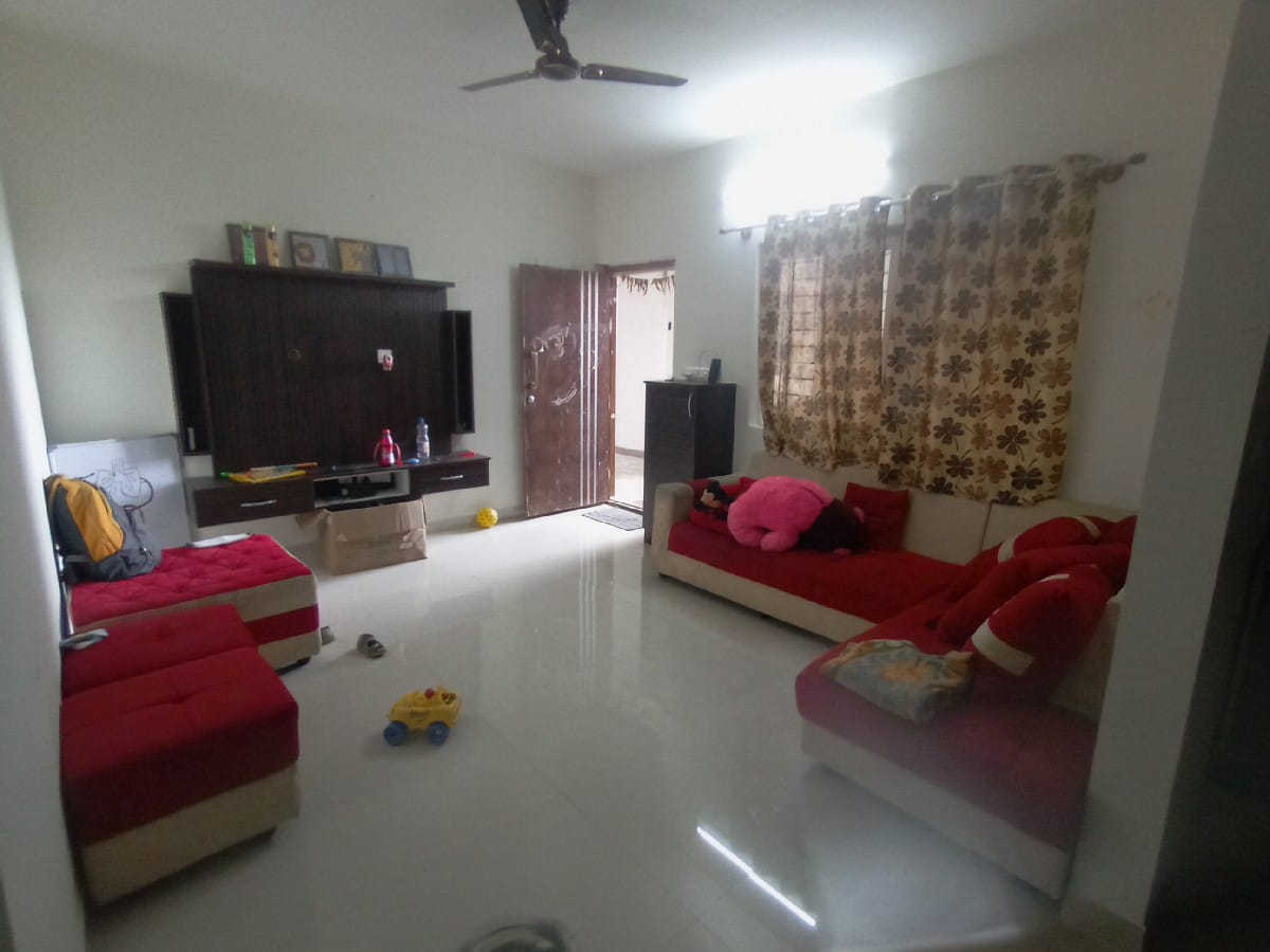 https://findmyroom-property-images-india.s3.ap-south-1.amazonaws.com/dimwz-1728232847337-47603.jpg