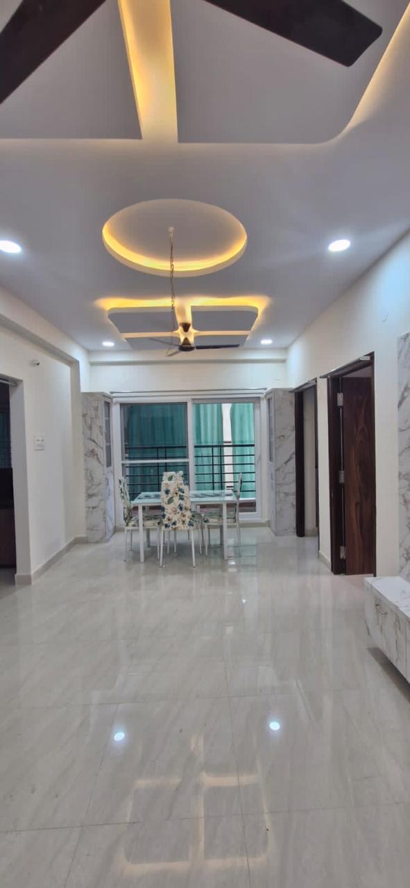 https://findmyroom-property-images-india.s3.ap-south-1.amazonaws.com/dkbaj-1727107985676-85778.jpeg
