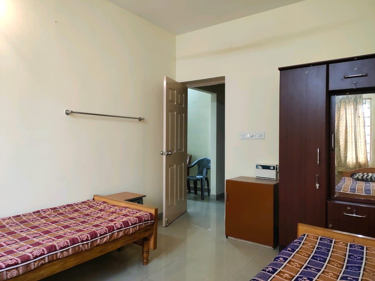 https://findmyroom-property-images-india.s3.ap-south-1.amazonaws.com/dmowe-1773736881426-71221