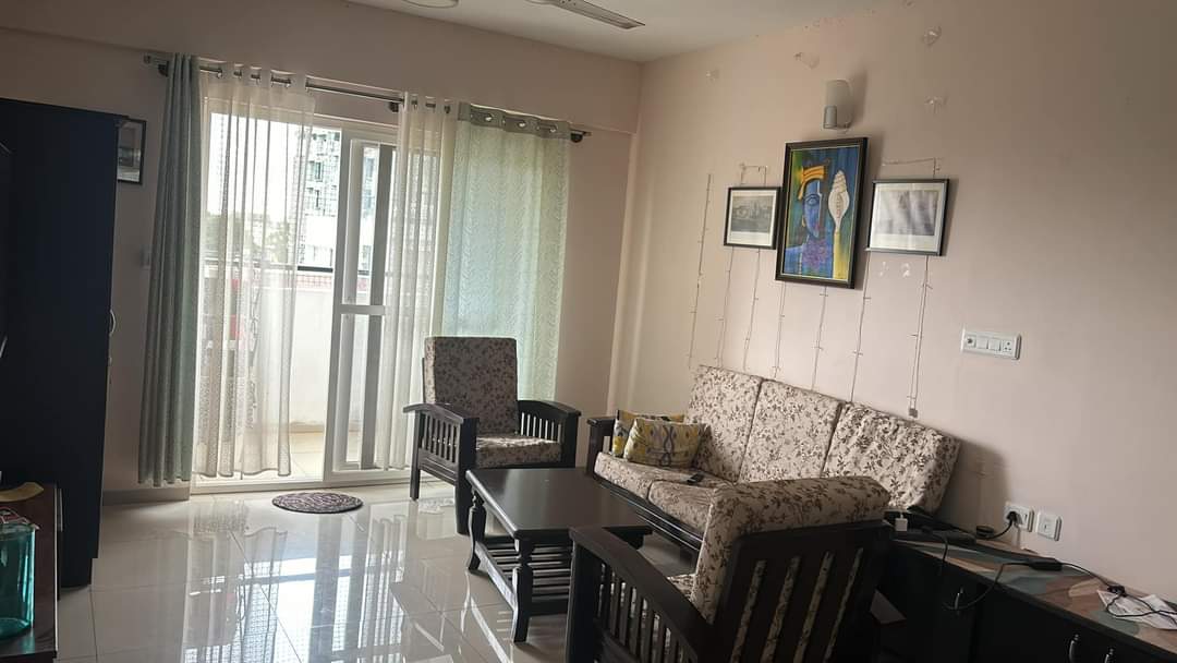 https://findmyroom-property-images-india.s3.ap-south-1.amazonaws.com/dmqea-1740289040079-44671.jpg