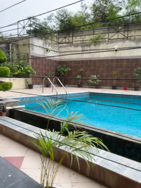 https://findmyroom-property-images-india.s3.ap-south-1.amazonaws.com/dnymr-1698401057616-06725.jpg