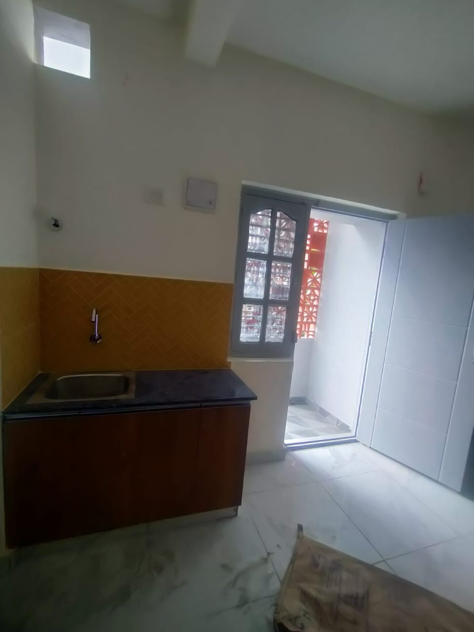 https://findmyroom-property-images-india.s3.ap-south-1.amazonaws.com/dnyna-1766236713604-10825