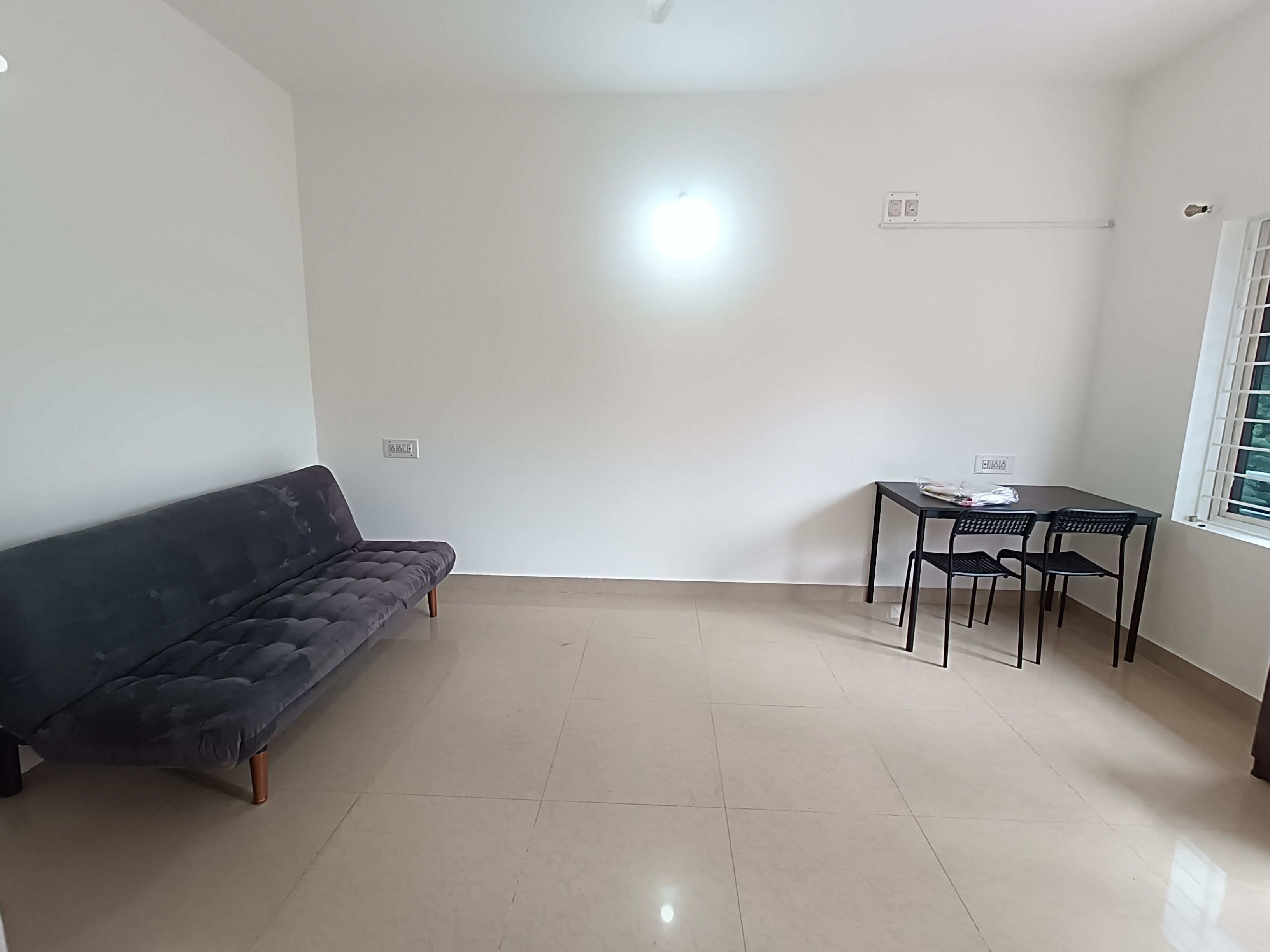 https://findmyroom-property-images-india.s3.ap-south-1.amazonaws.com/dpgqi-1747046480764-64613.jpg