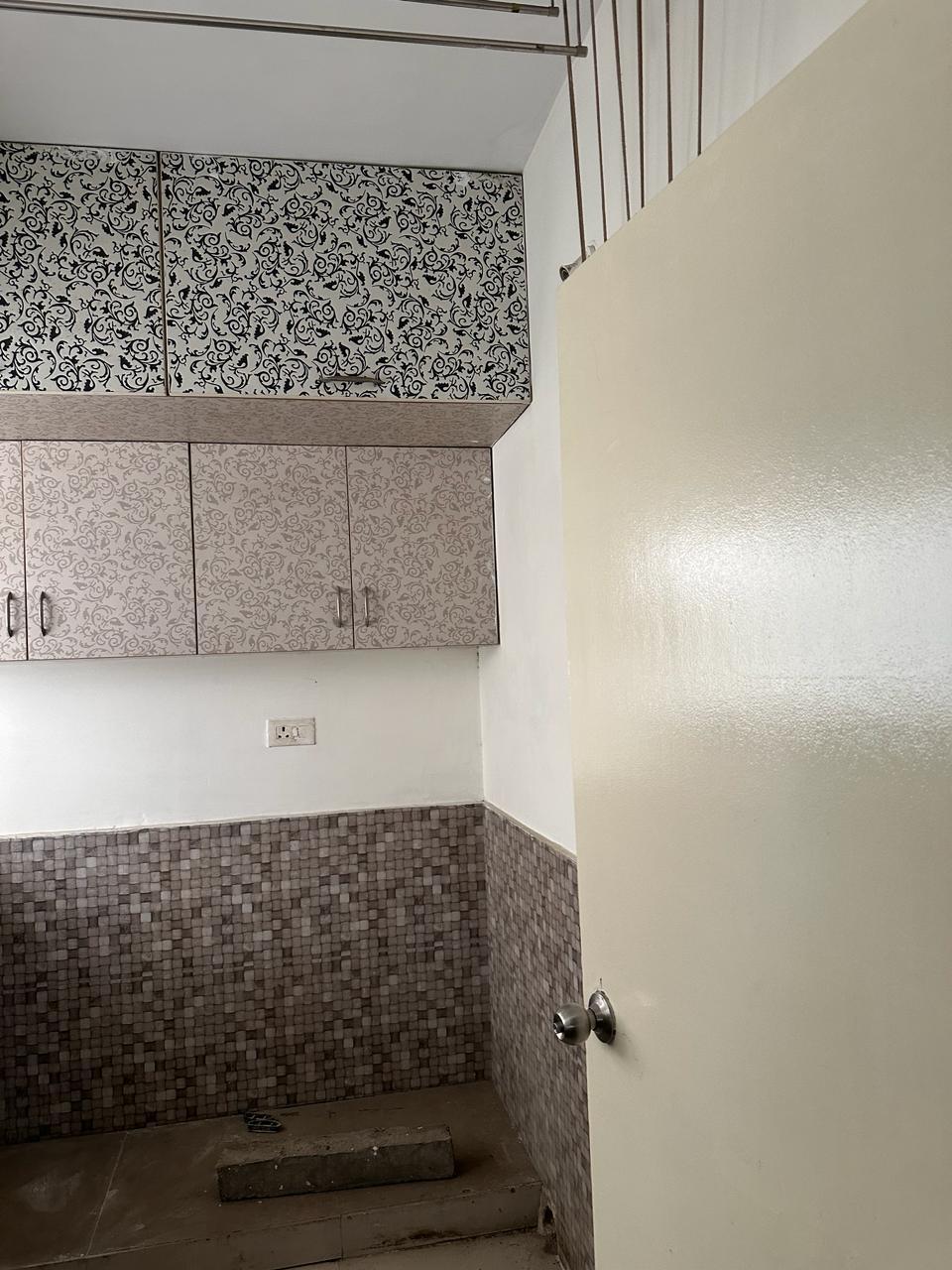 https://findmyroom-property-images-india.s3.ap-south-1.amazonaws.com/dqynu-1708851912893-21887.jpg
