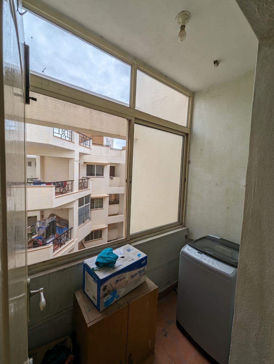 https://findmyroom-property-images-india.s3.ap-south-1.amazonaws.com/drjme-1690436064751-58605.jpg
