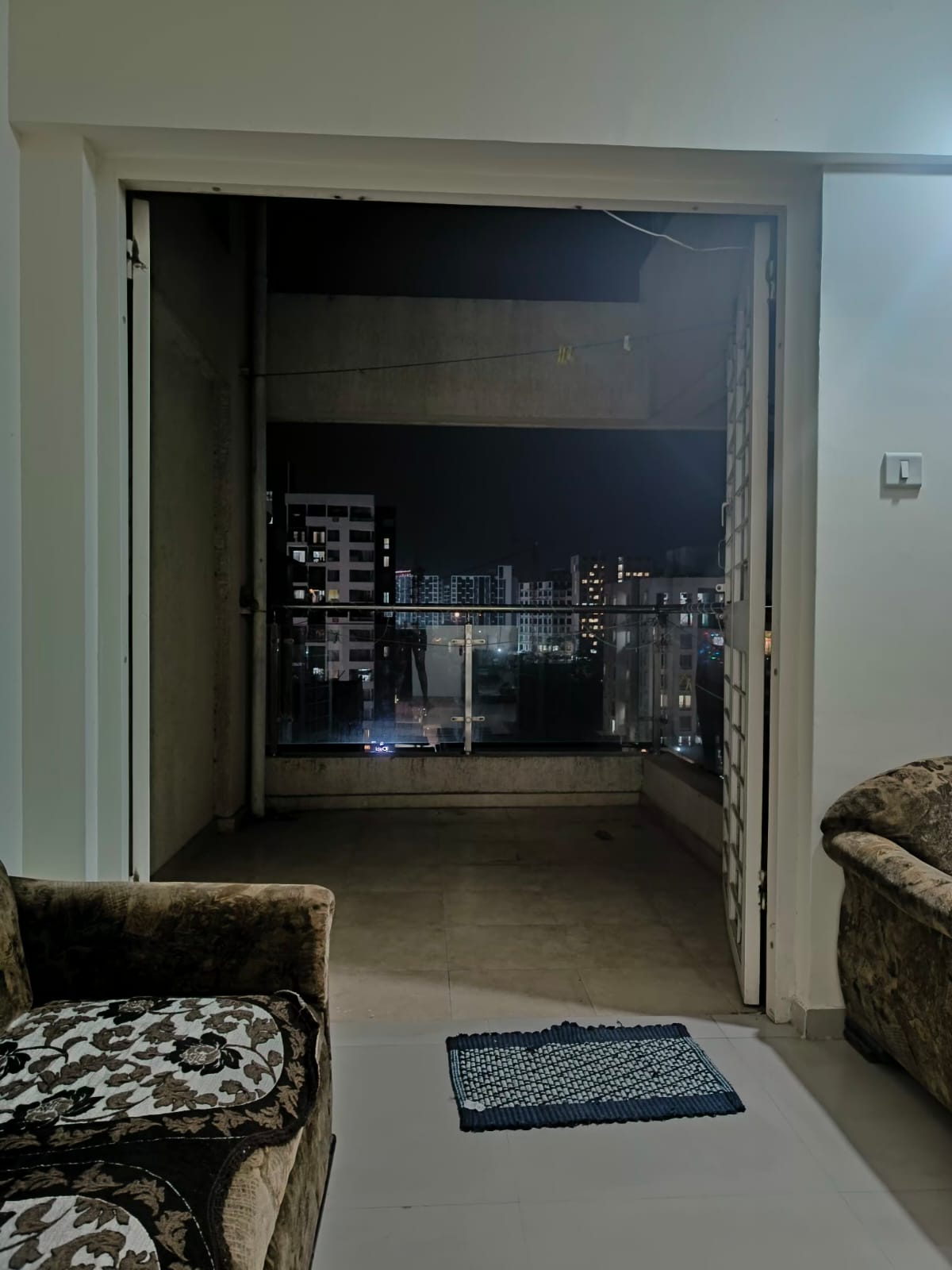 https://findmyroom-property-images-india.s3.ap-south-1.amazonaws.com/drytz-1701617723866-67111.jpg