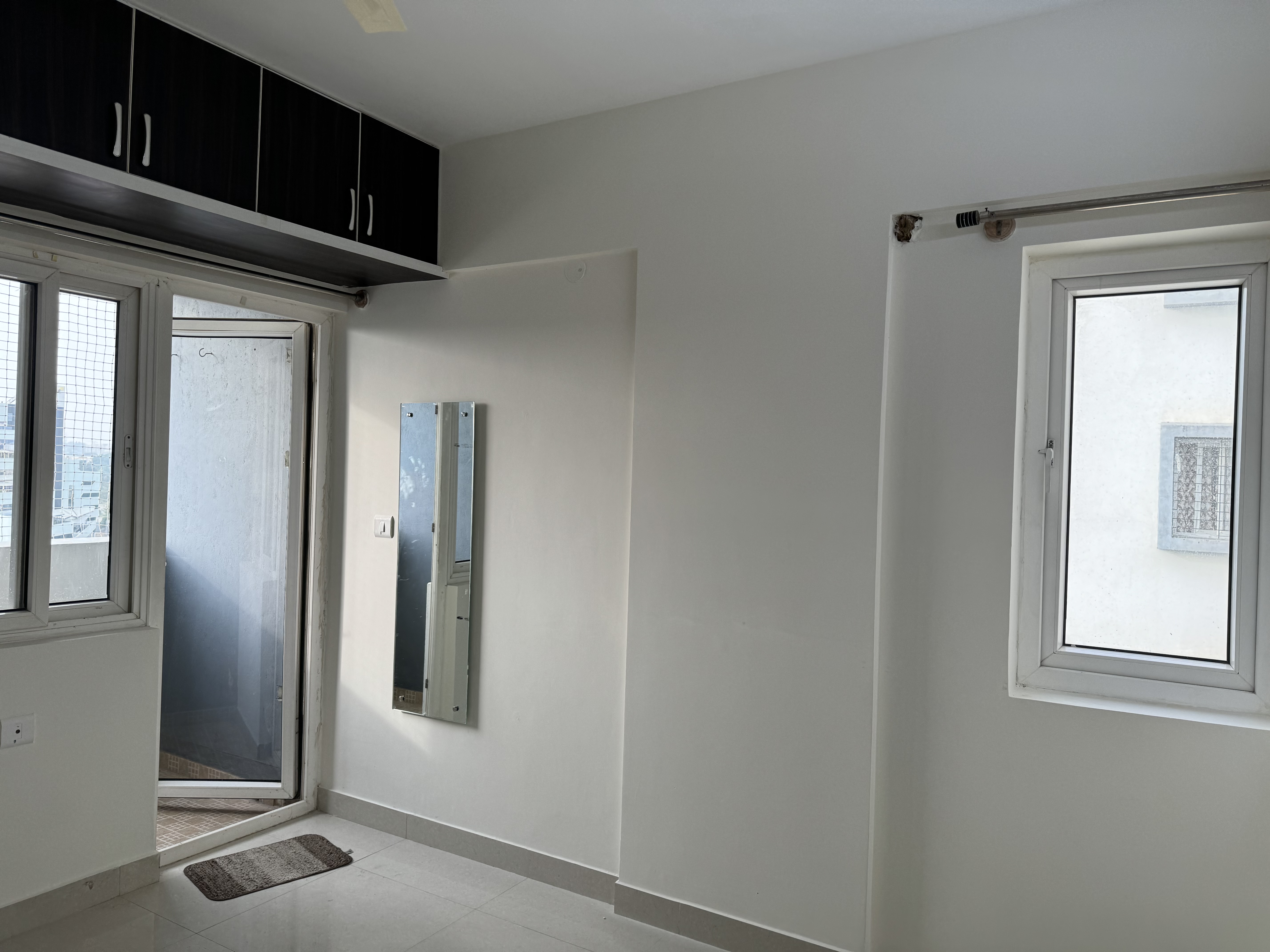 https://findmyroom-property-images-india.s3.ap-south-1.amazonaws.com/dscpw-1704297878788-24003.jpeg