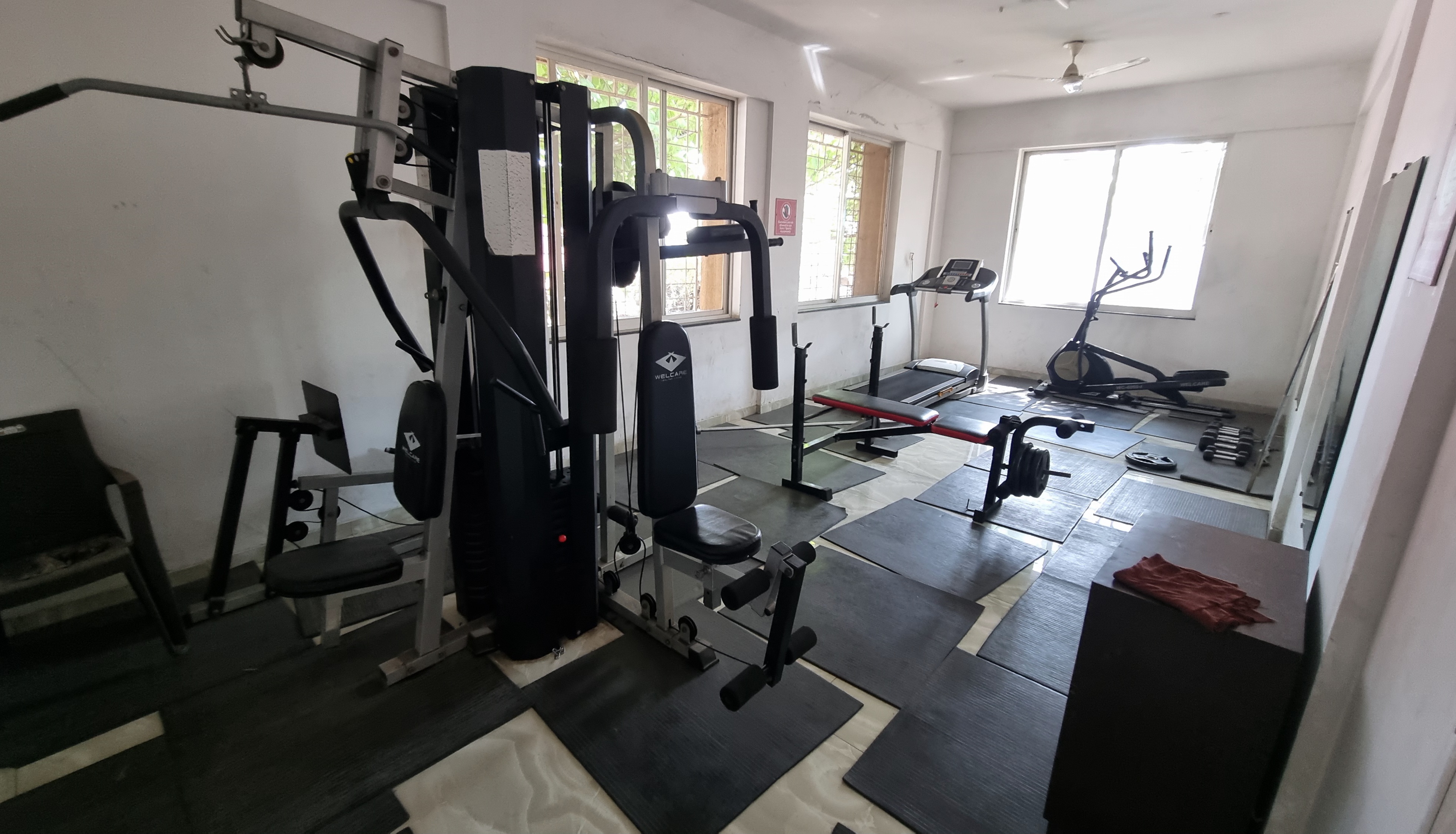 https://findmyroom-property-images-india.s3.ap-south-1.amazonaws.com/dtdxo-1707978024120-04568.jpg