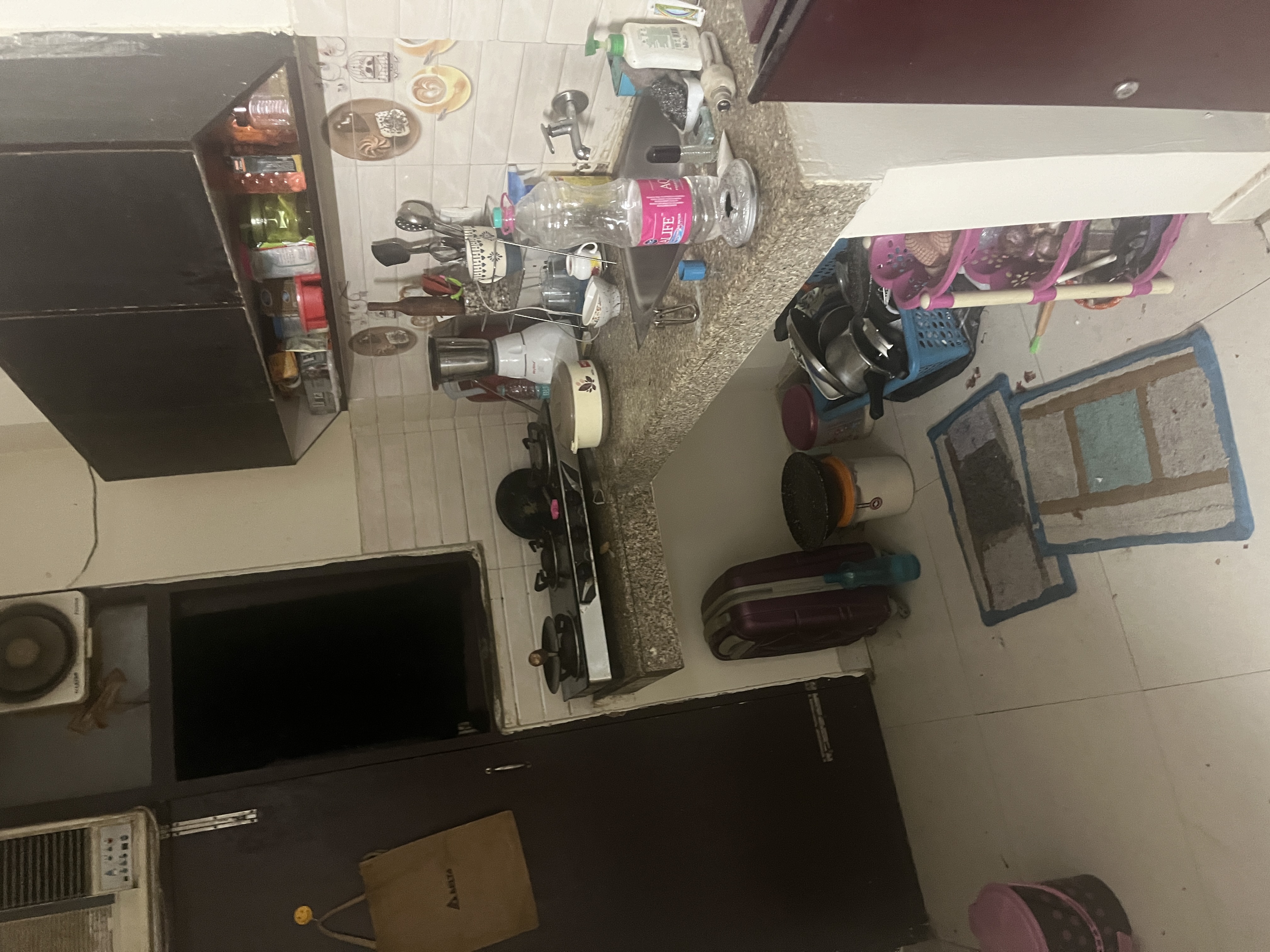 https://findmyroom-property-images-india.s3.ap-south-1.amazonaws.com/dvaez-1731153750792-85807.jpeg