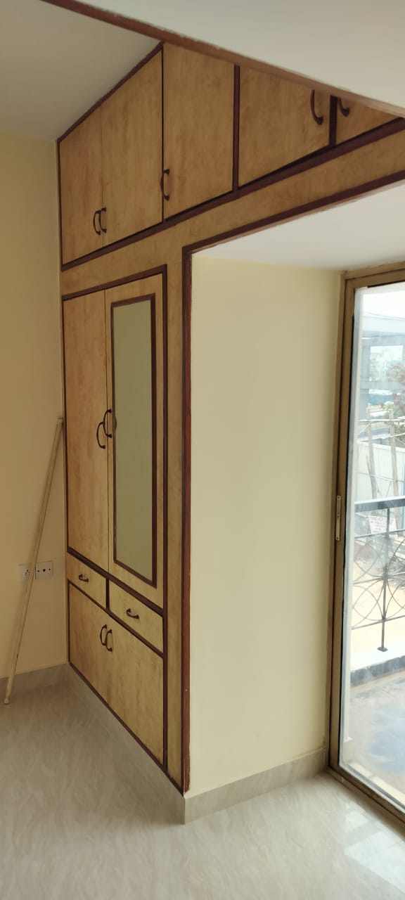 https://findmyroom-property-images-india.s3.ap-south-1.amazonaws.com/ellsk-1717336718816-58586.jpg