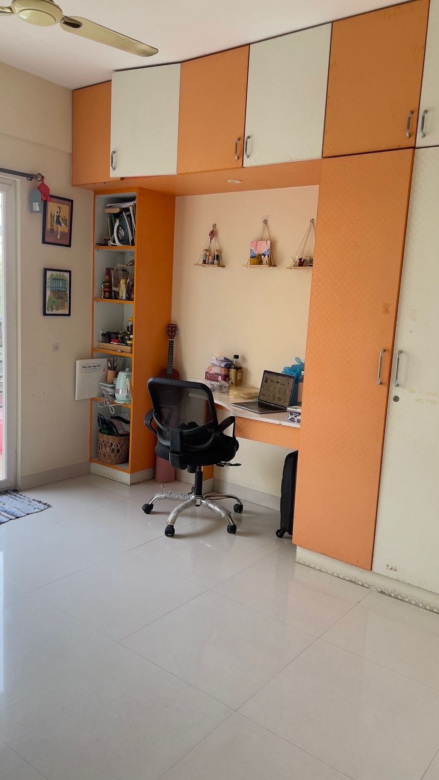 https://findmyroom-property-images-india.s3.ap-south-1.amazonaws.com/eulgg-1764700222683-75585