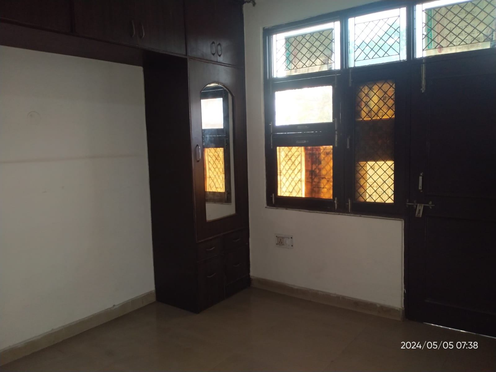 https://findmyroom-property-images-india.s3.ap-south-1.amazonaws.com/evqlm-1769108915000-42126